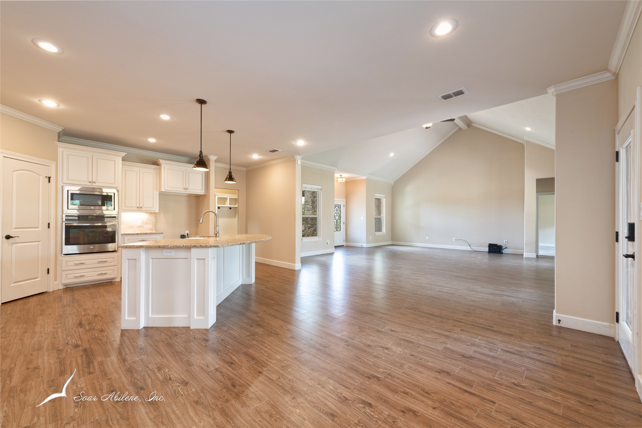 8201 Cimarron Trail