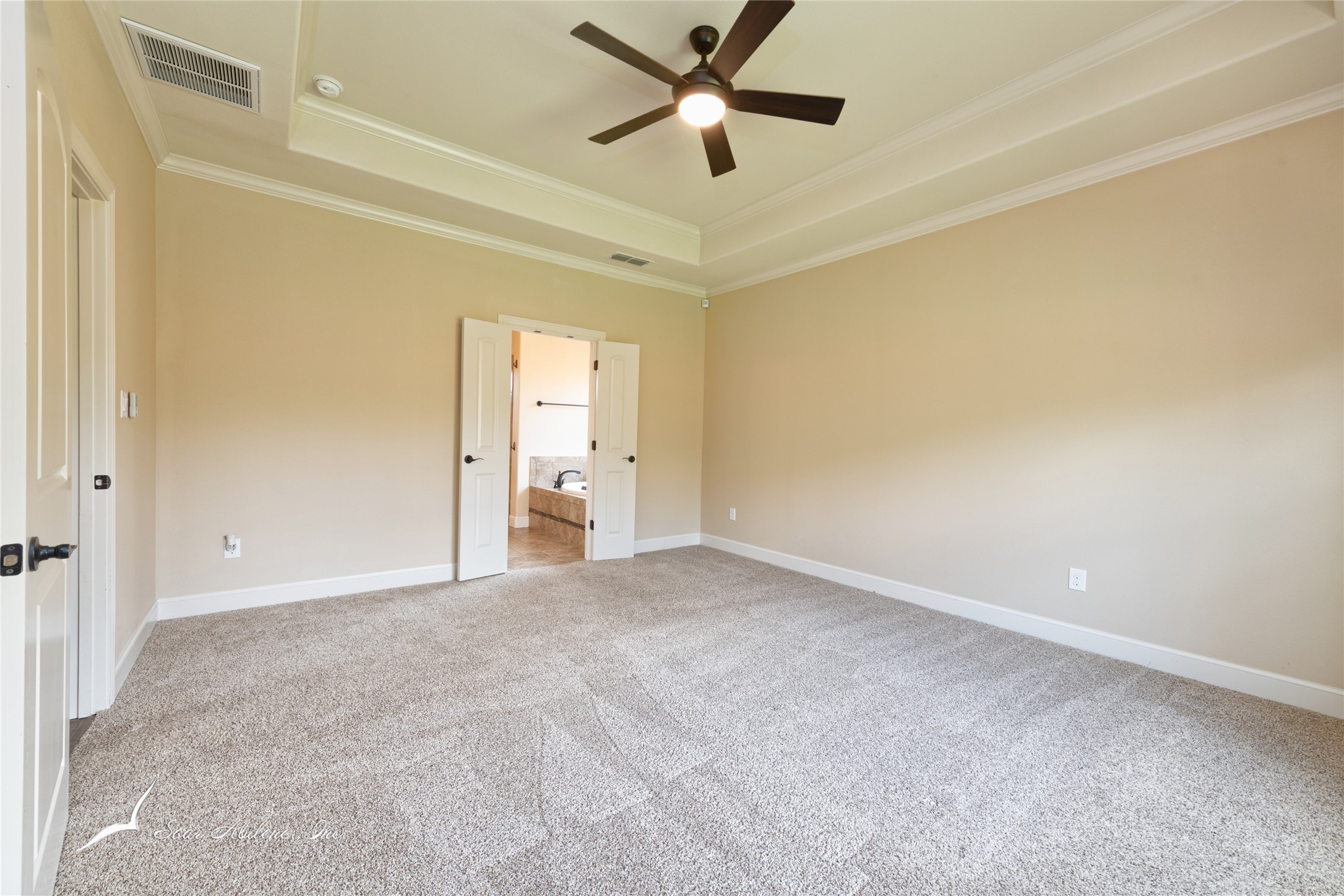 8201 Cimarron Trail