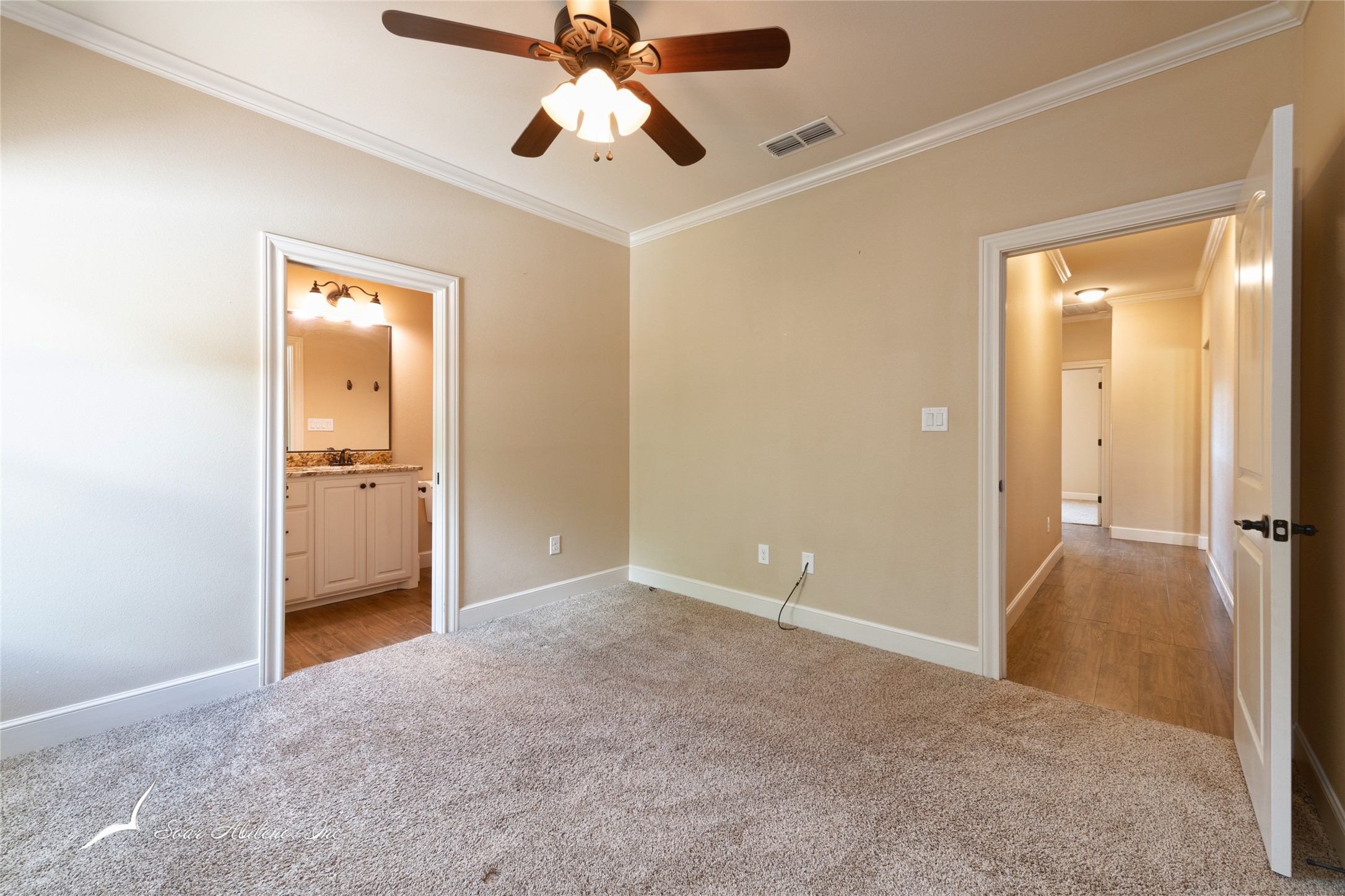 8201 Cimarron Trail