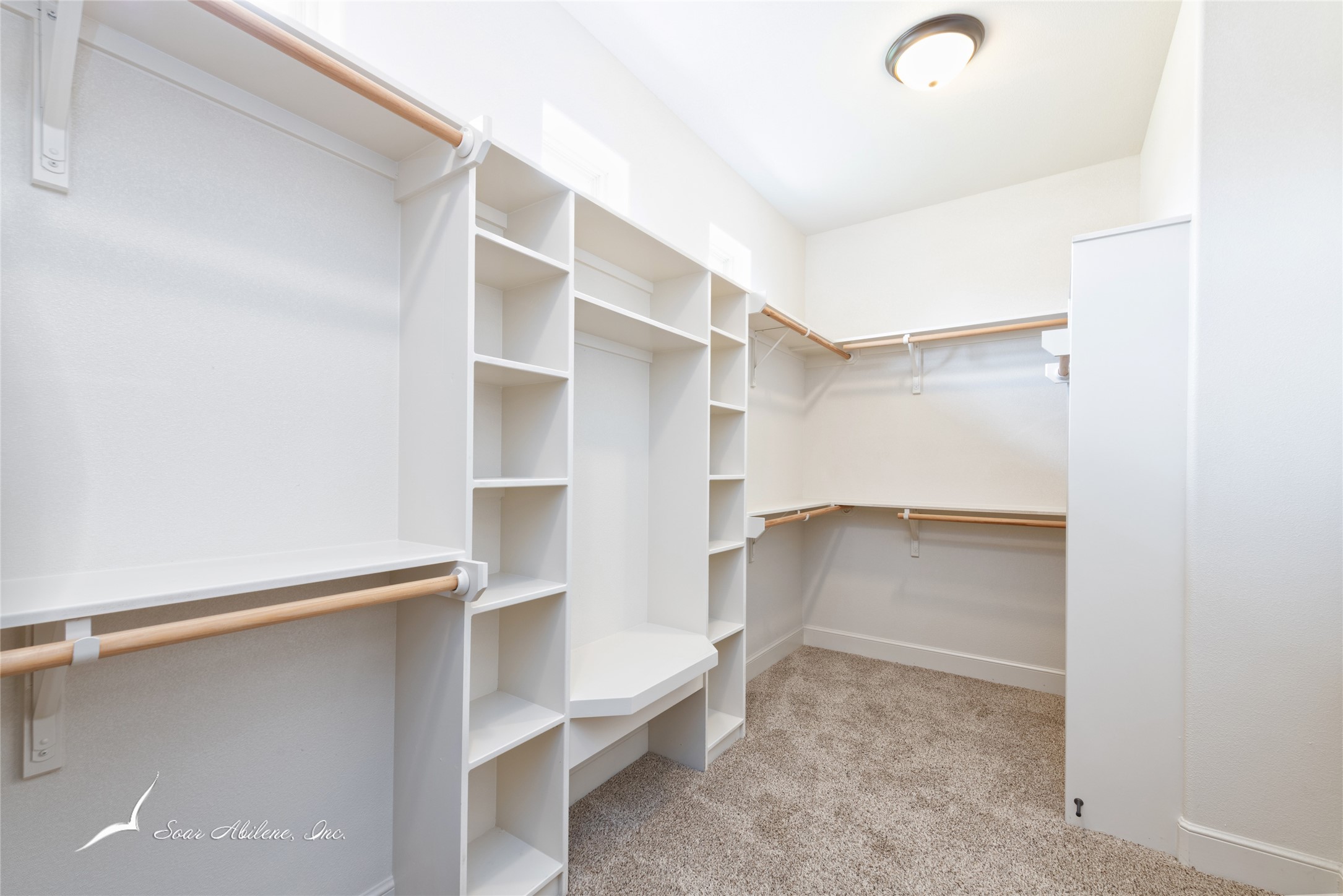 8201 Cimarron Trail