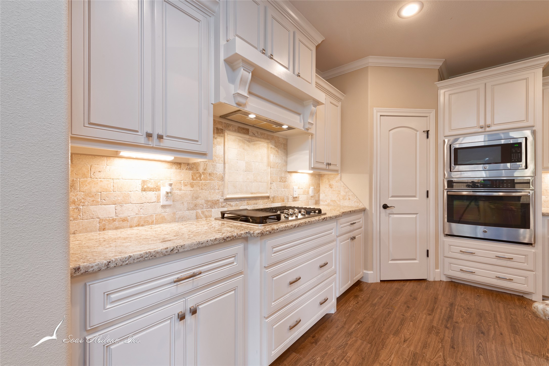 8201 Cimarron Trail