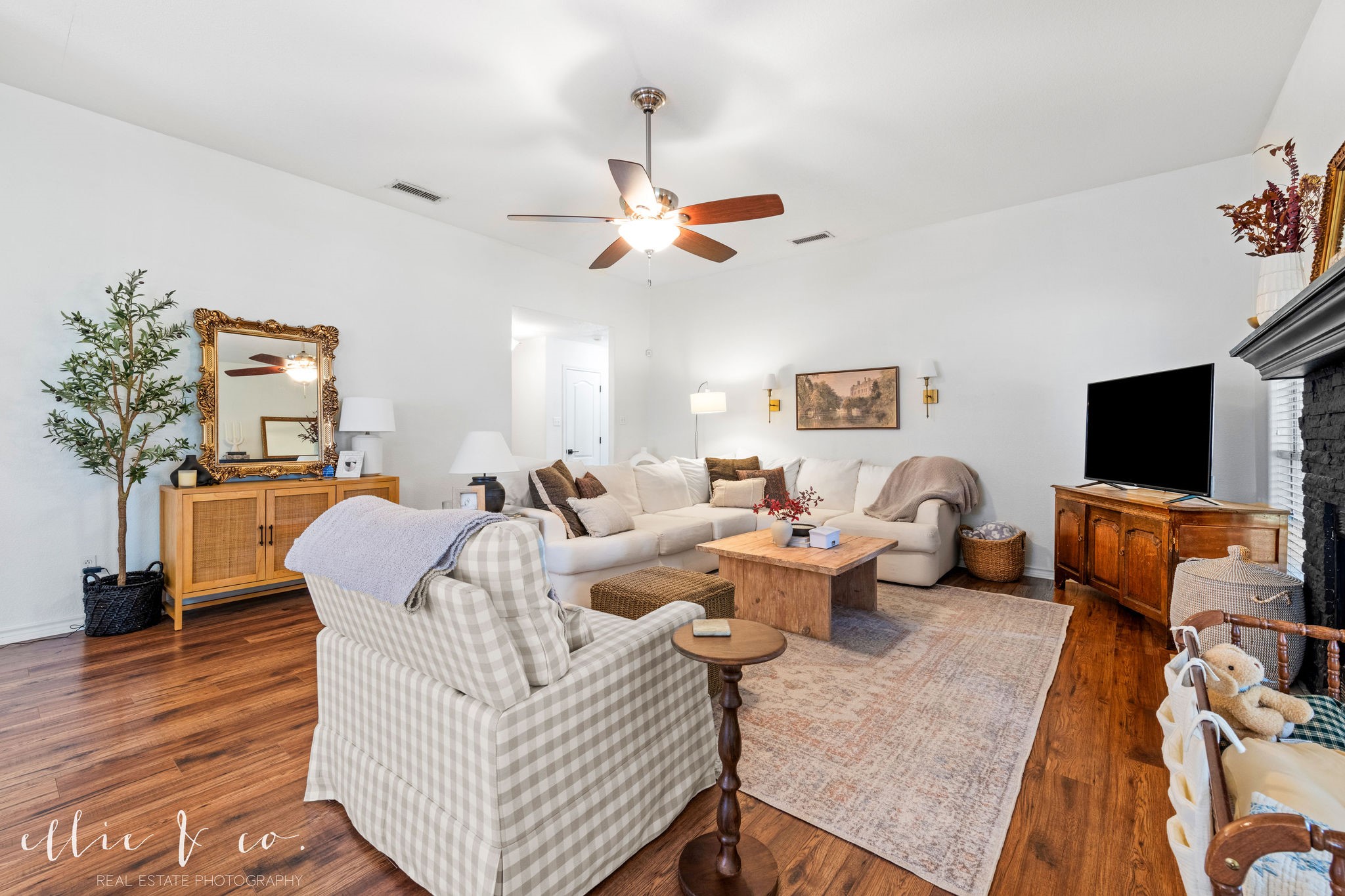 5117 Millie Court