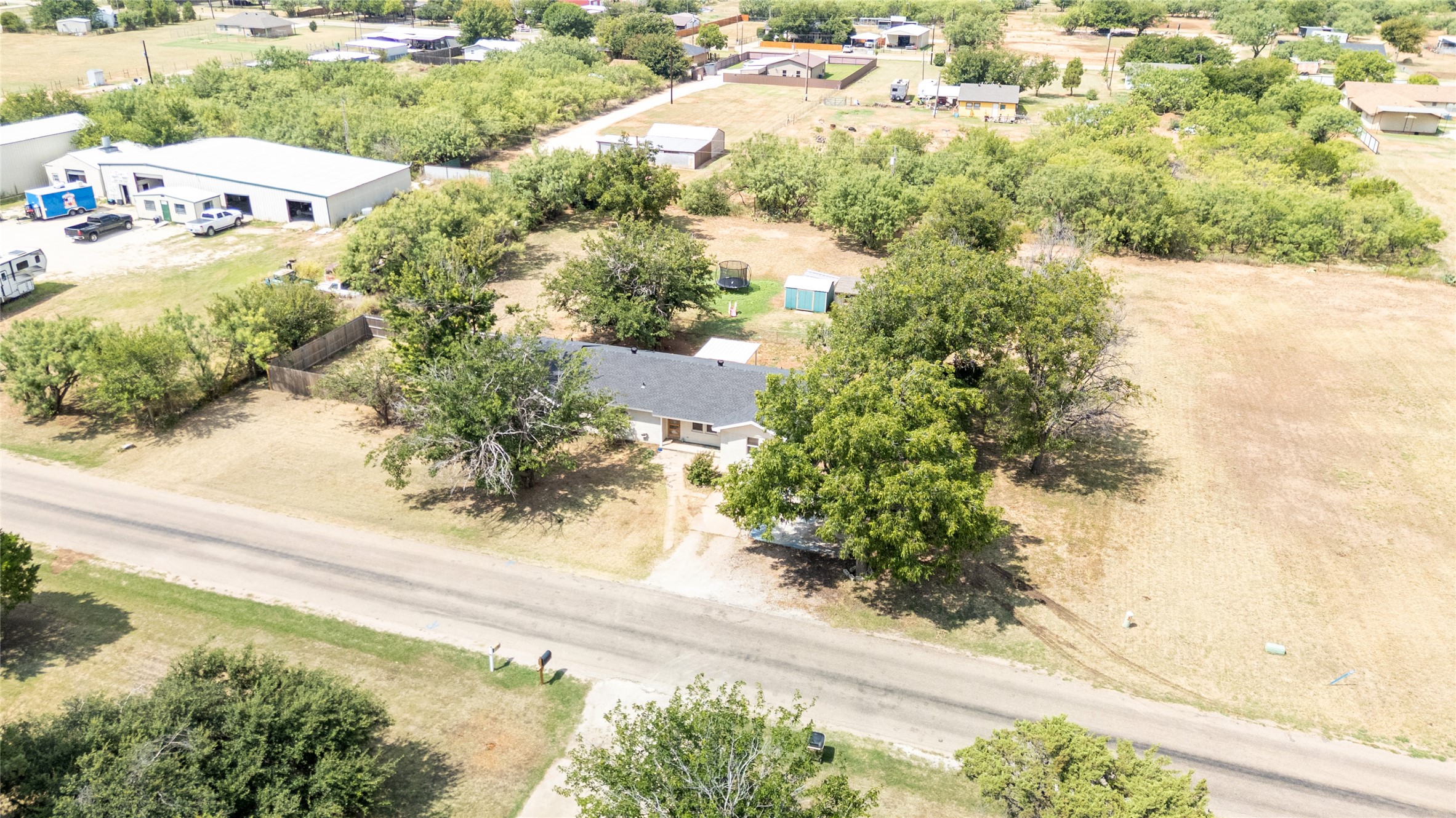 1089 Larned Lane