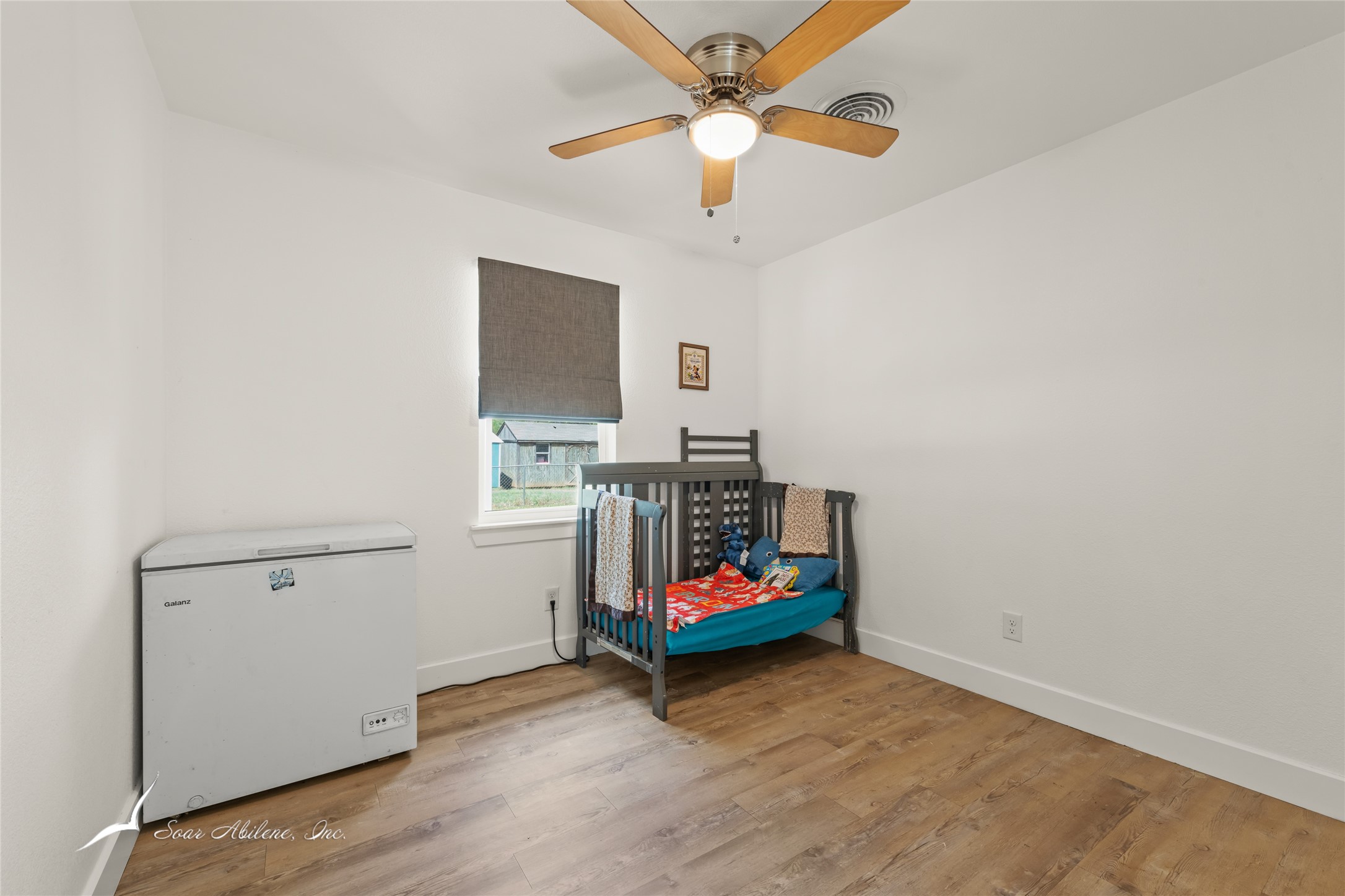 1089 Larned Lane