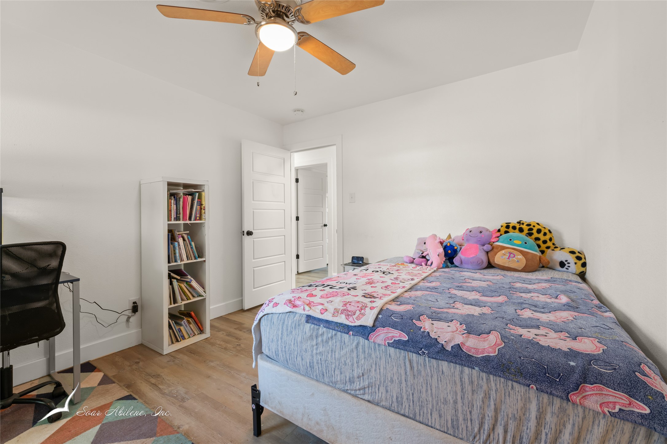 1089 Larned Lane