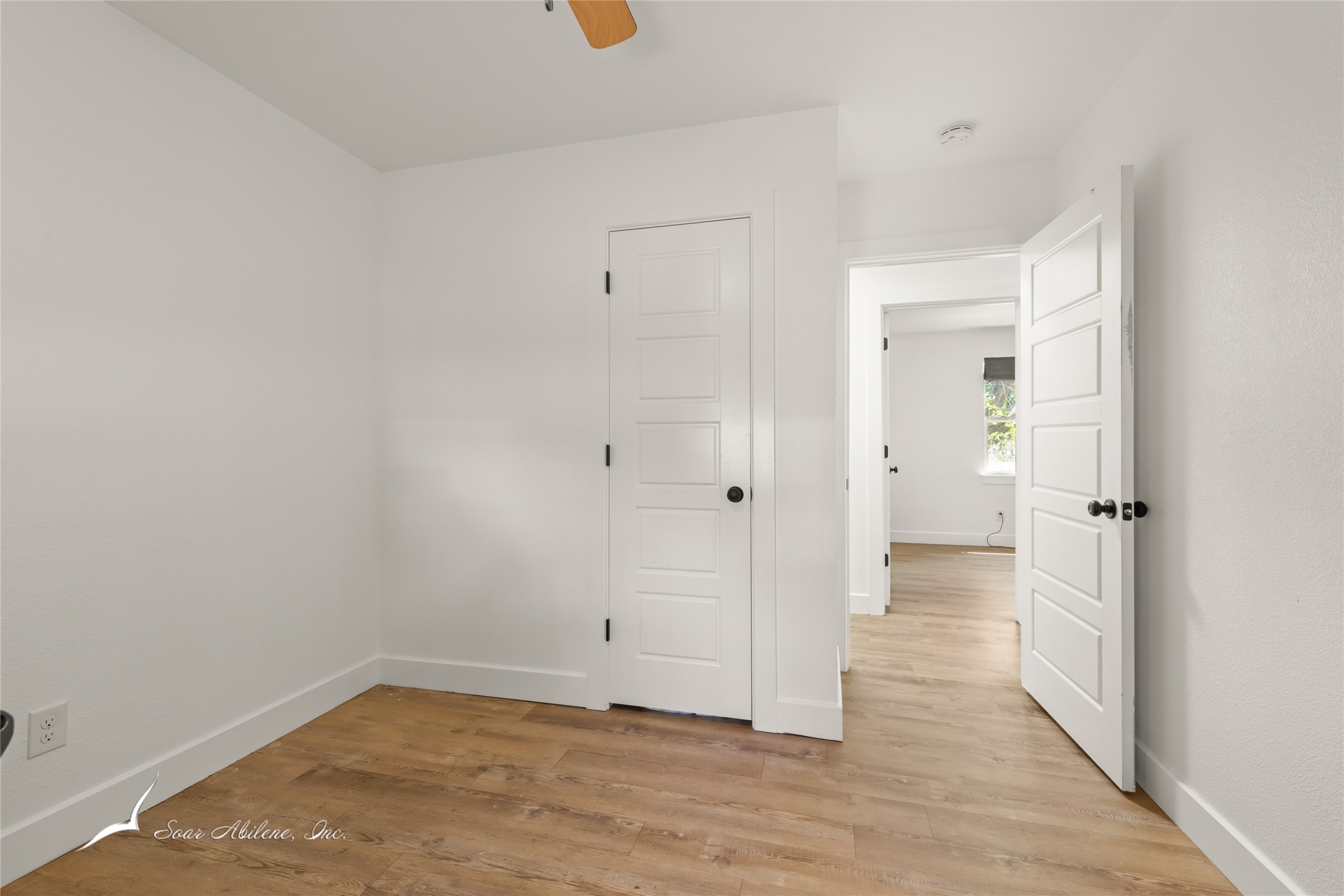 1089 Larned Lane