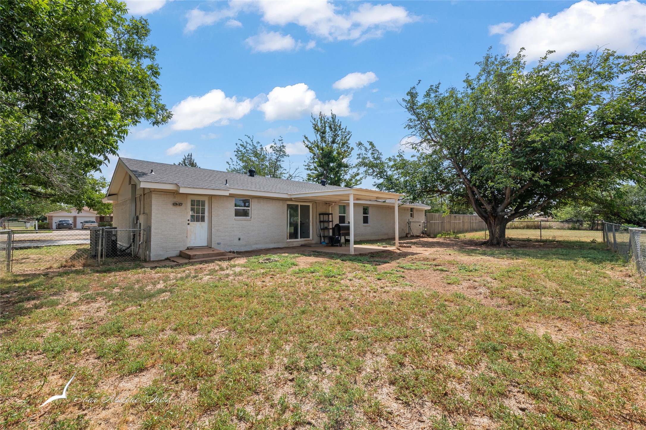 1089 Larned Lane