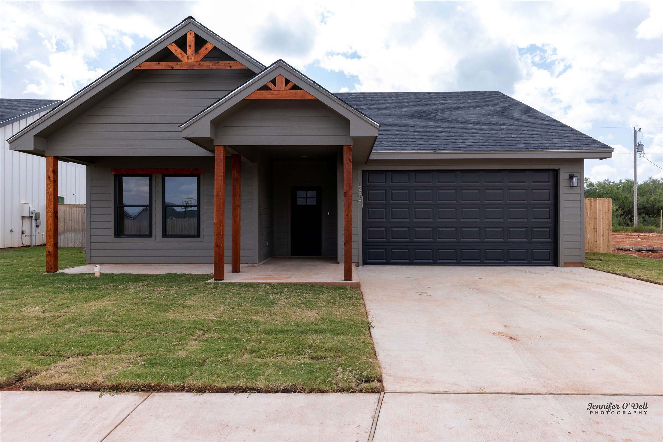 1605 Old Settlers Way