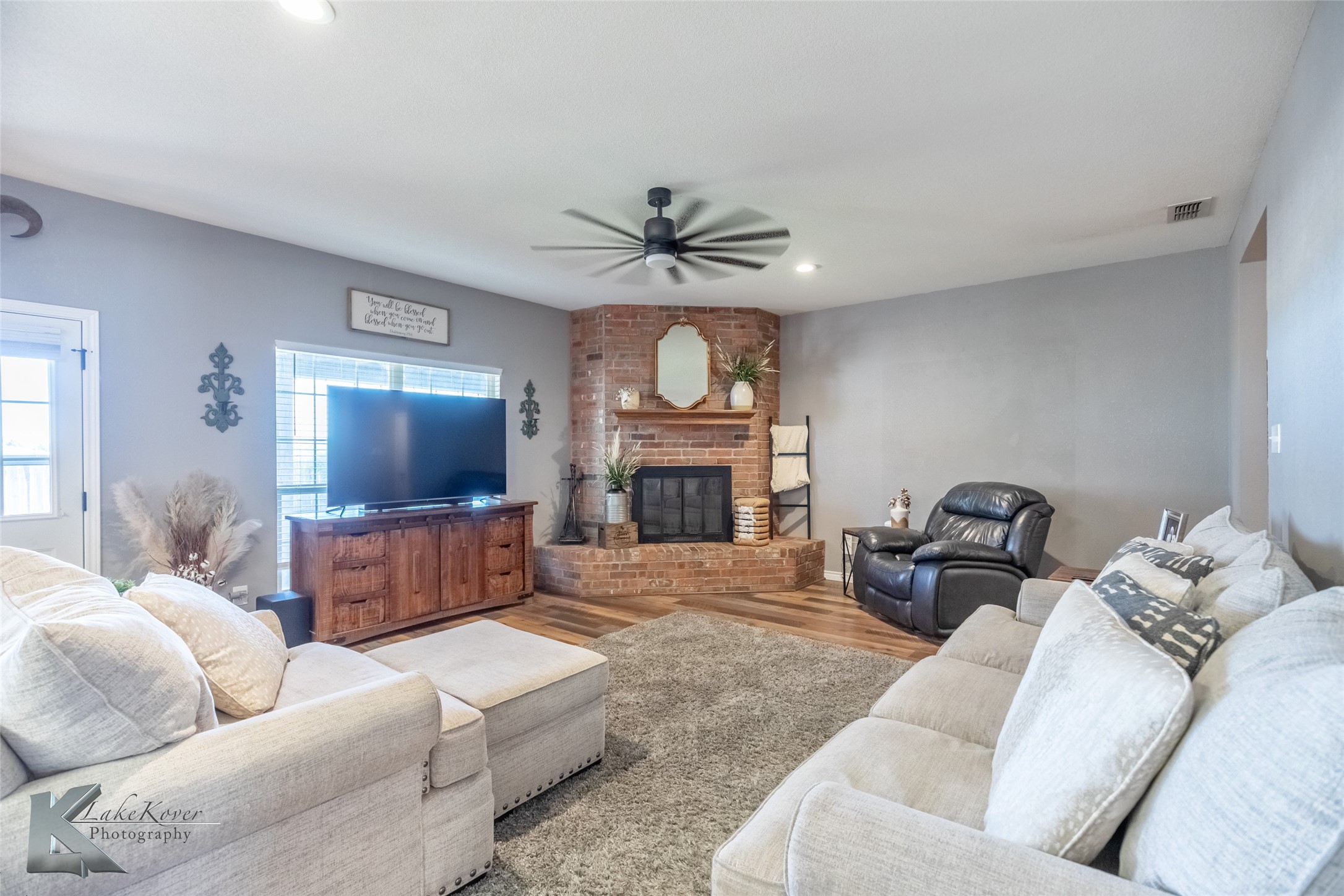 4418 Cole Drive