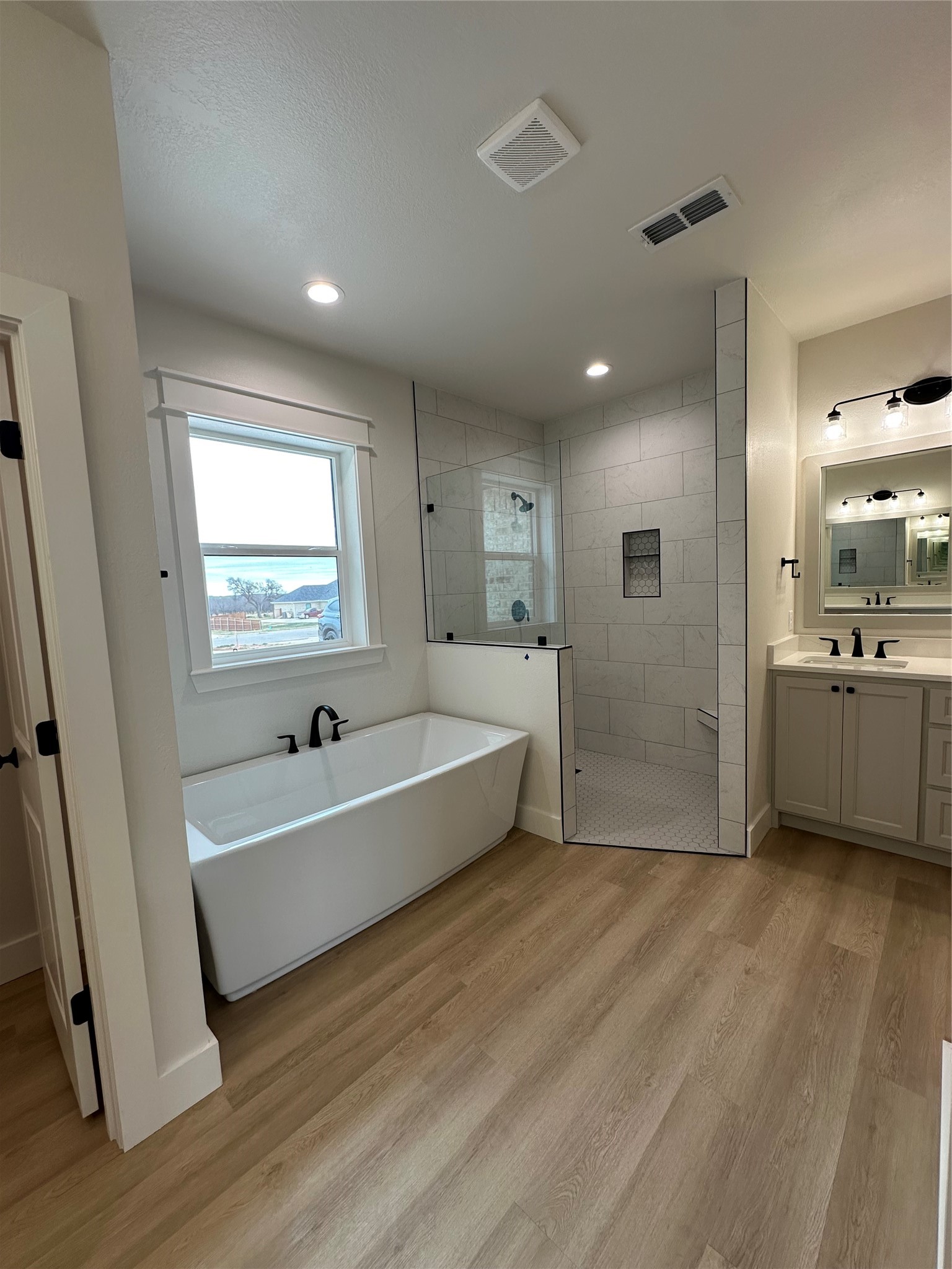 256 Newhouse Drive