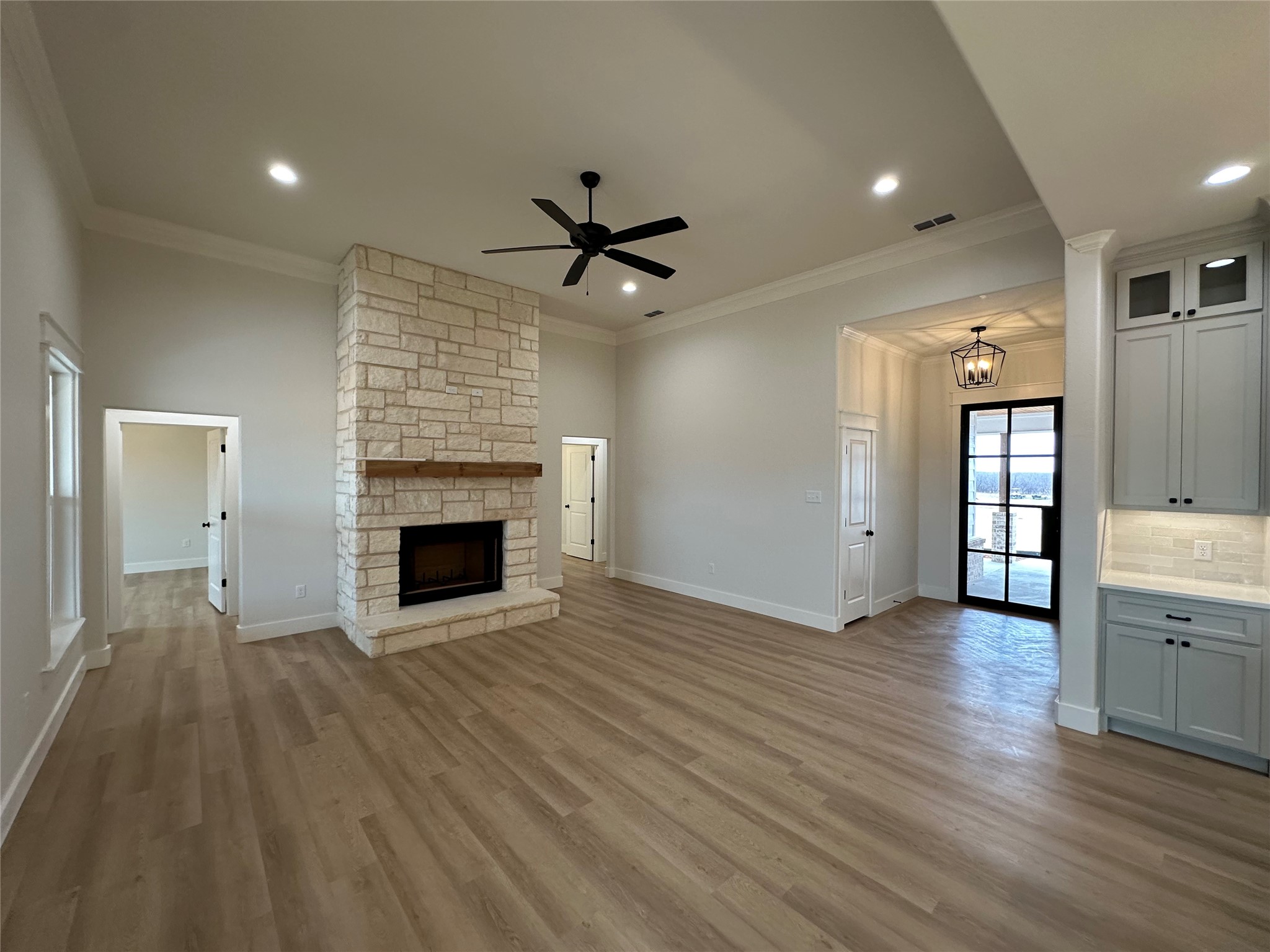 256 Newhouse Drive