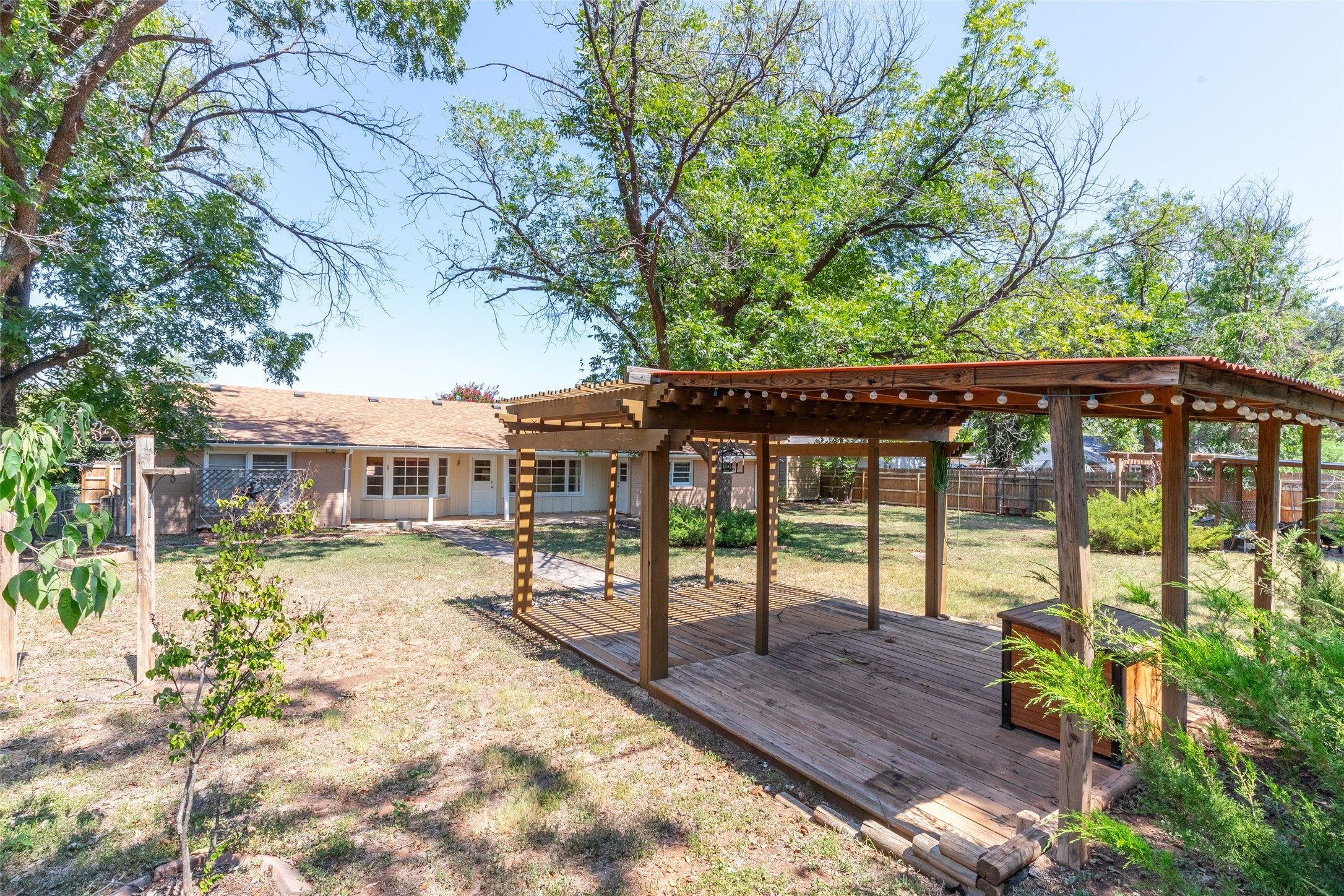 683 Westwood Drive