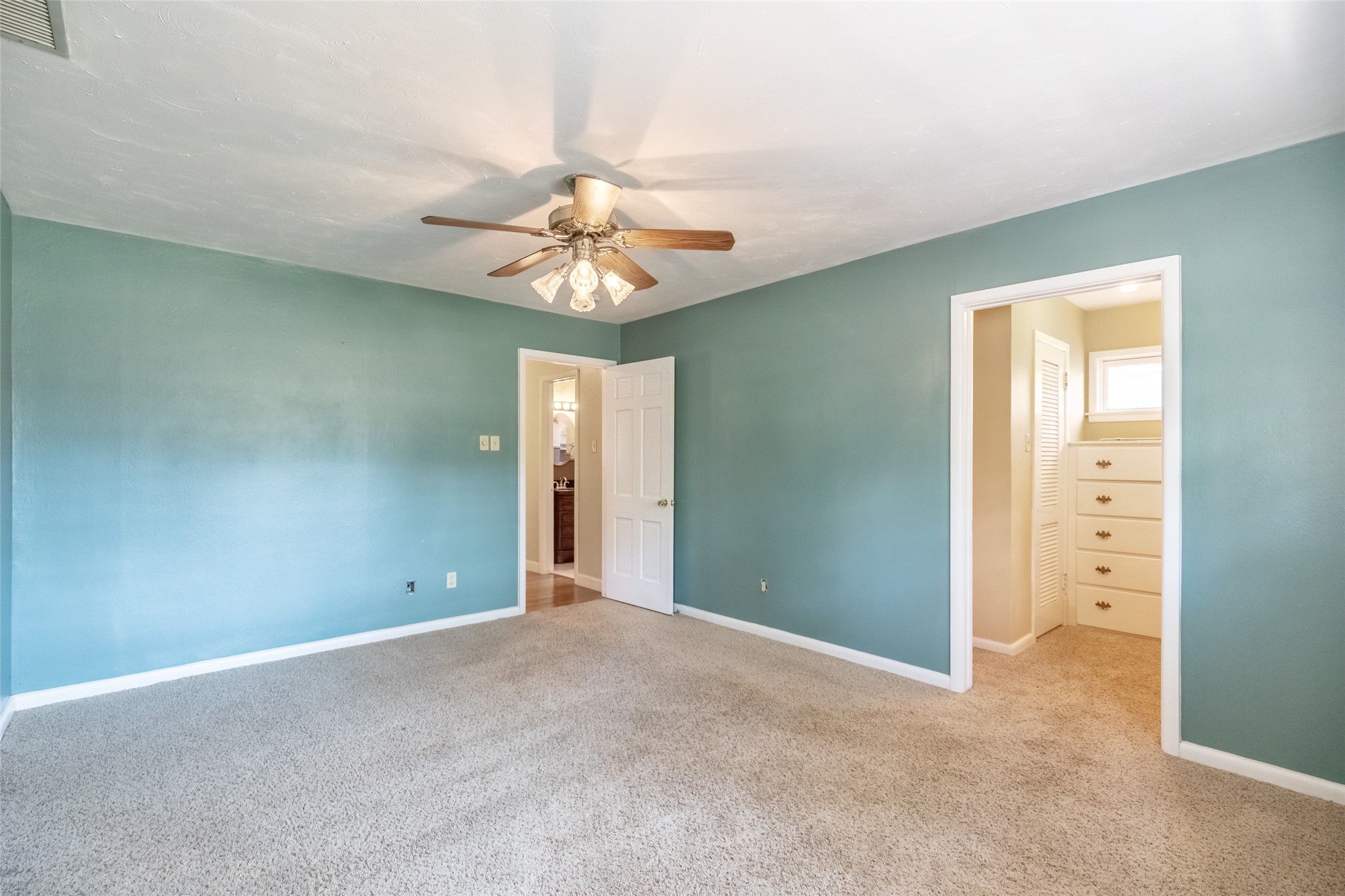 683 Westwood Drive