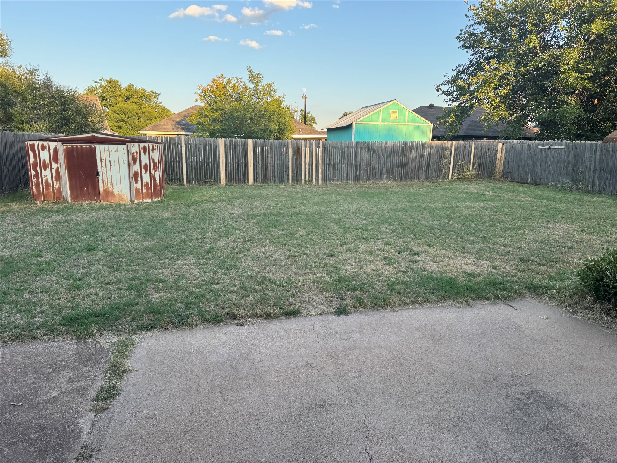 3933 Radcliff Road