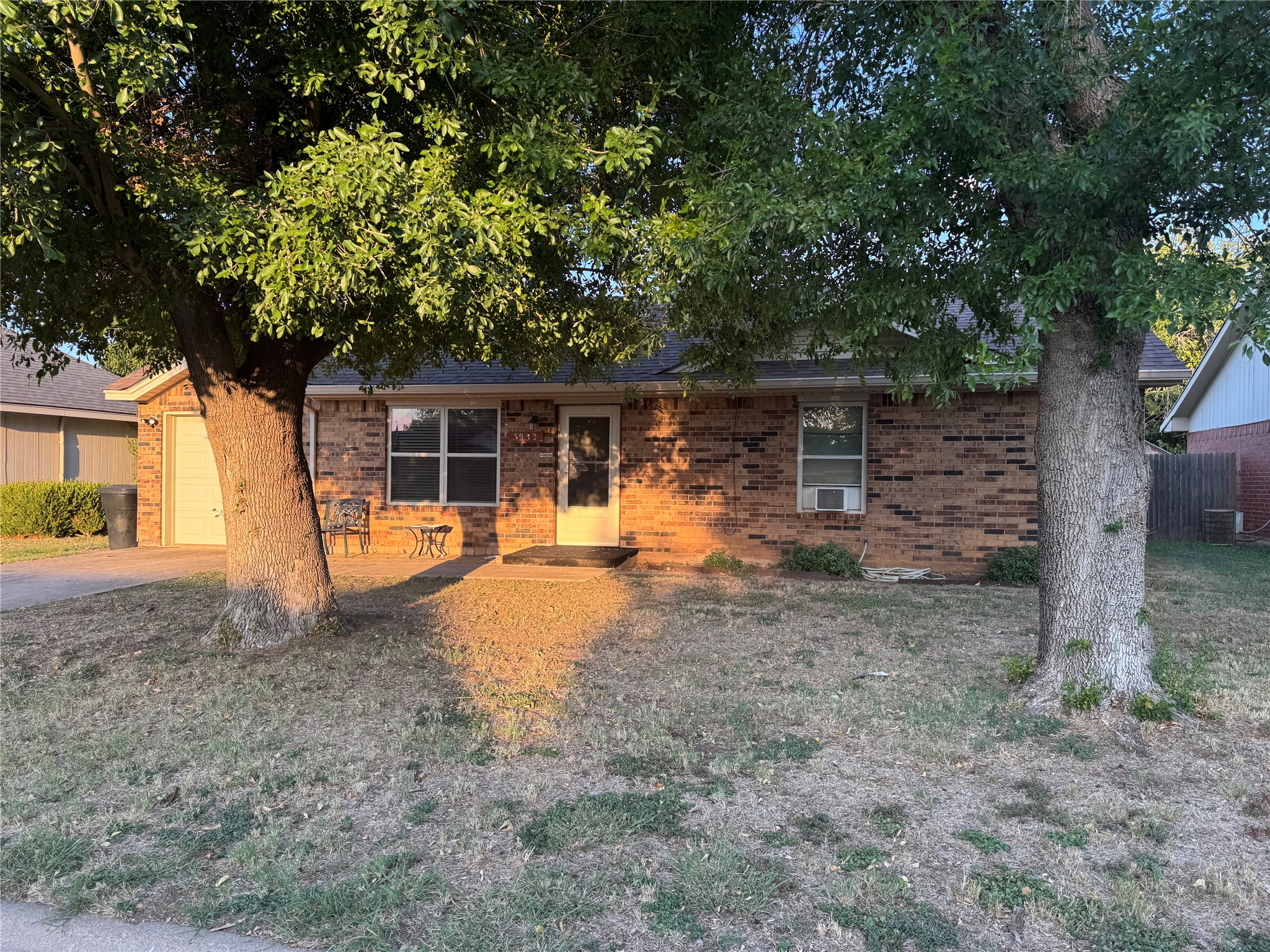 3933 Radcliff Road