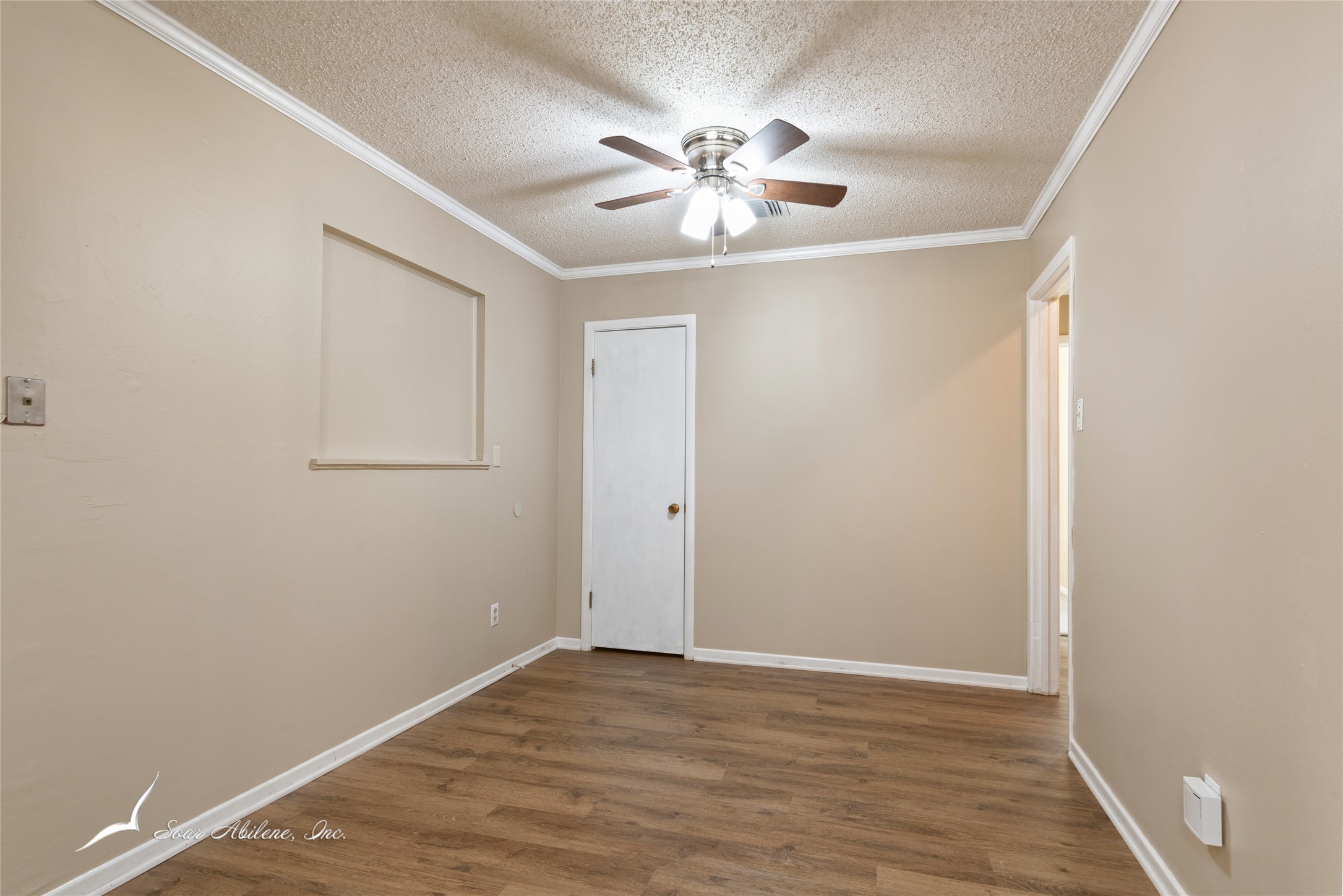 2101 Bel Air Drive