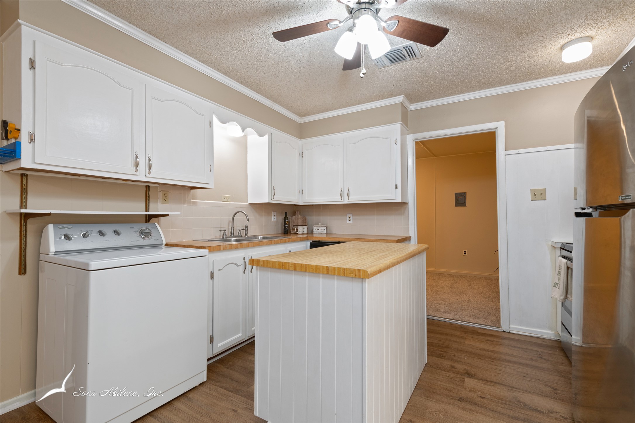 2101 Bel Air Drive
