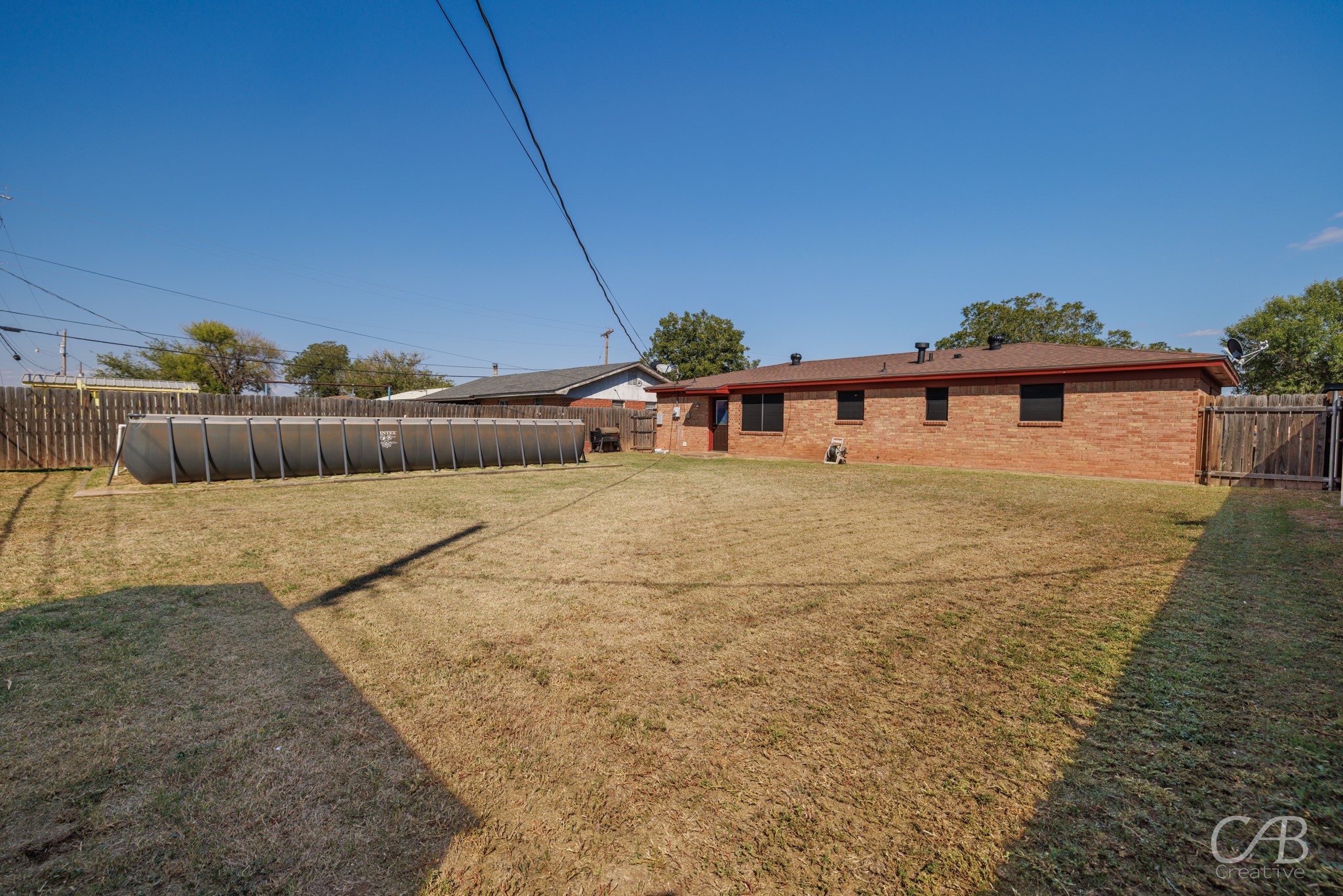 702 Avondale