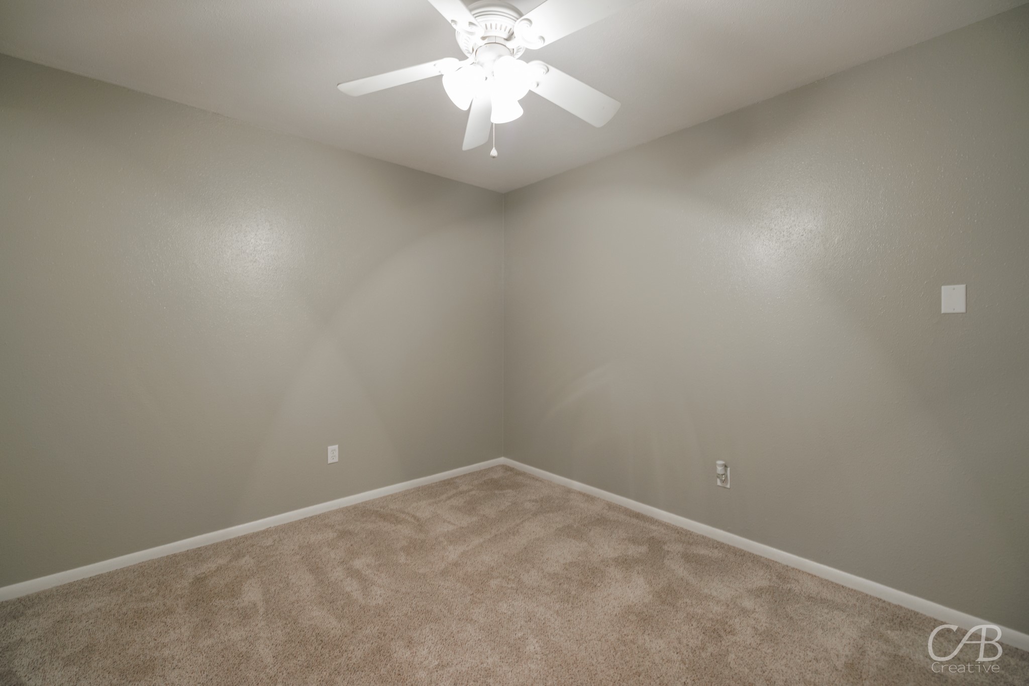 702 Avondale