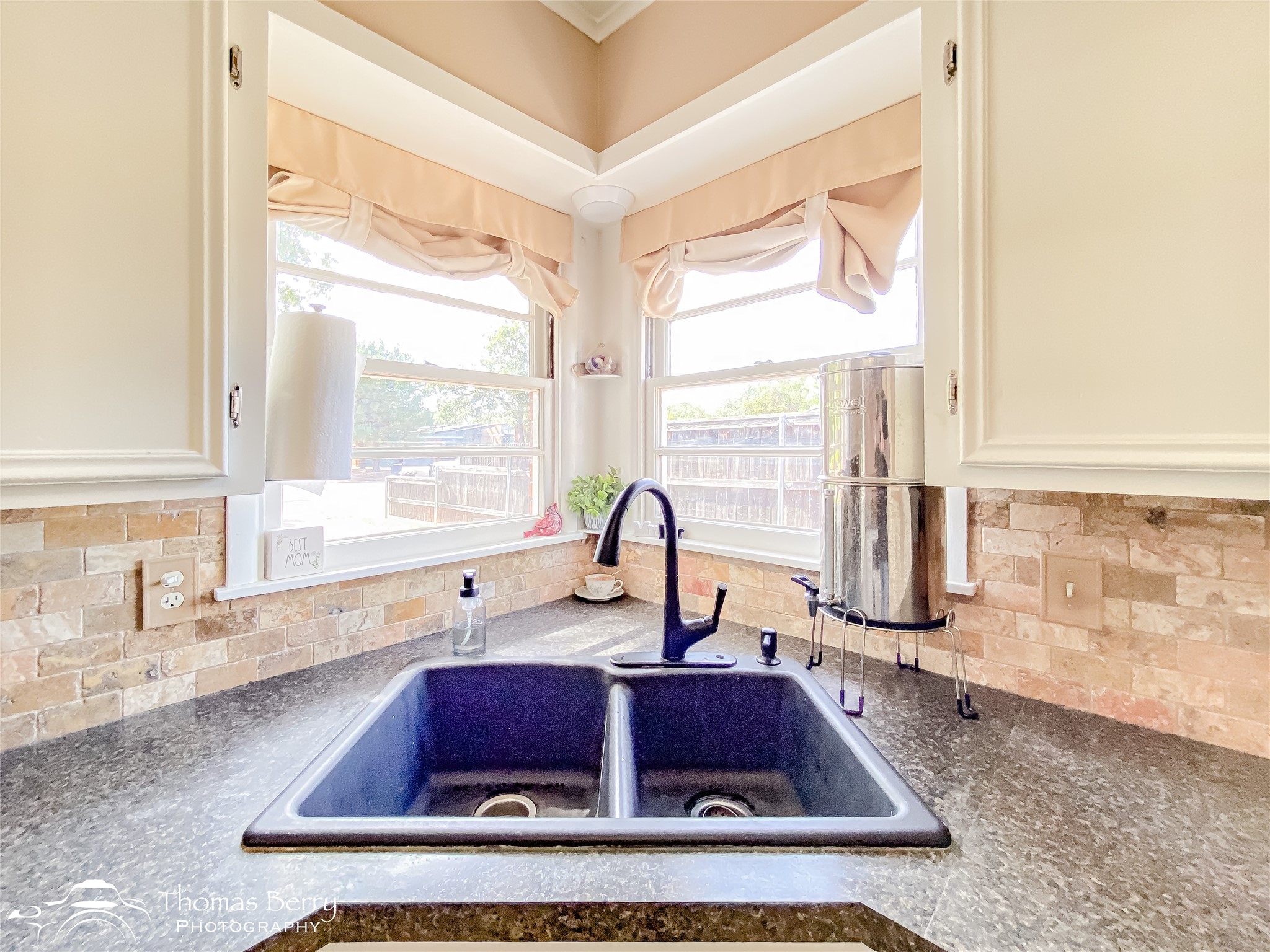 102 Green Meadows Circle