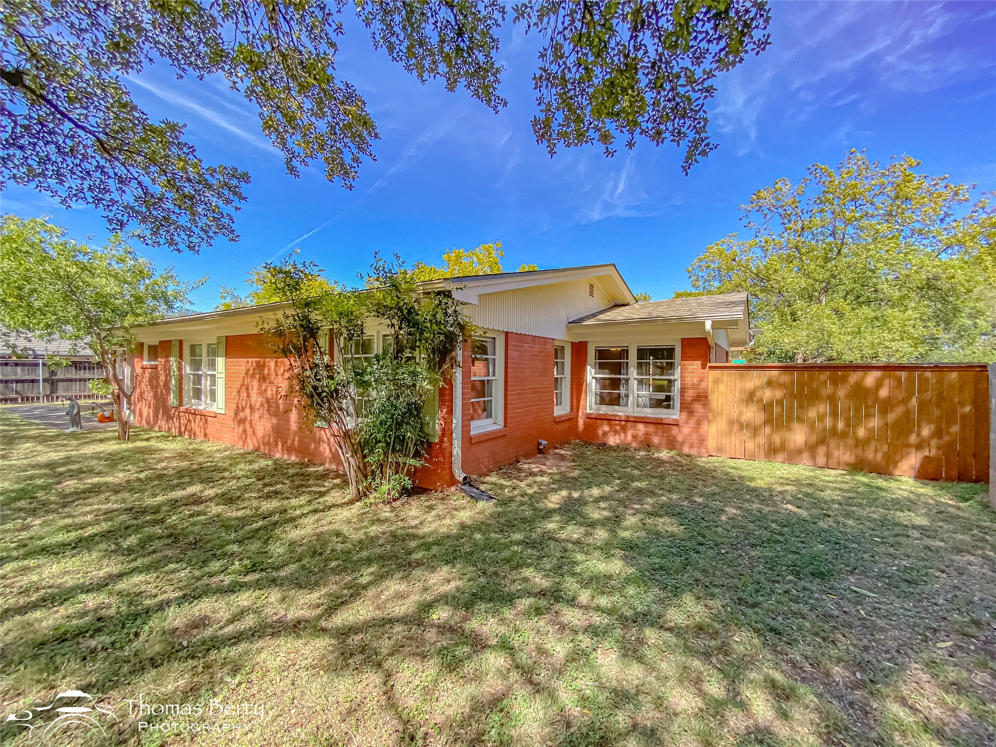 102 Green Meadows Circle