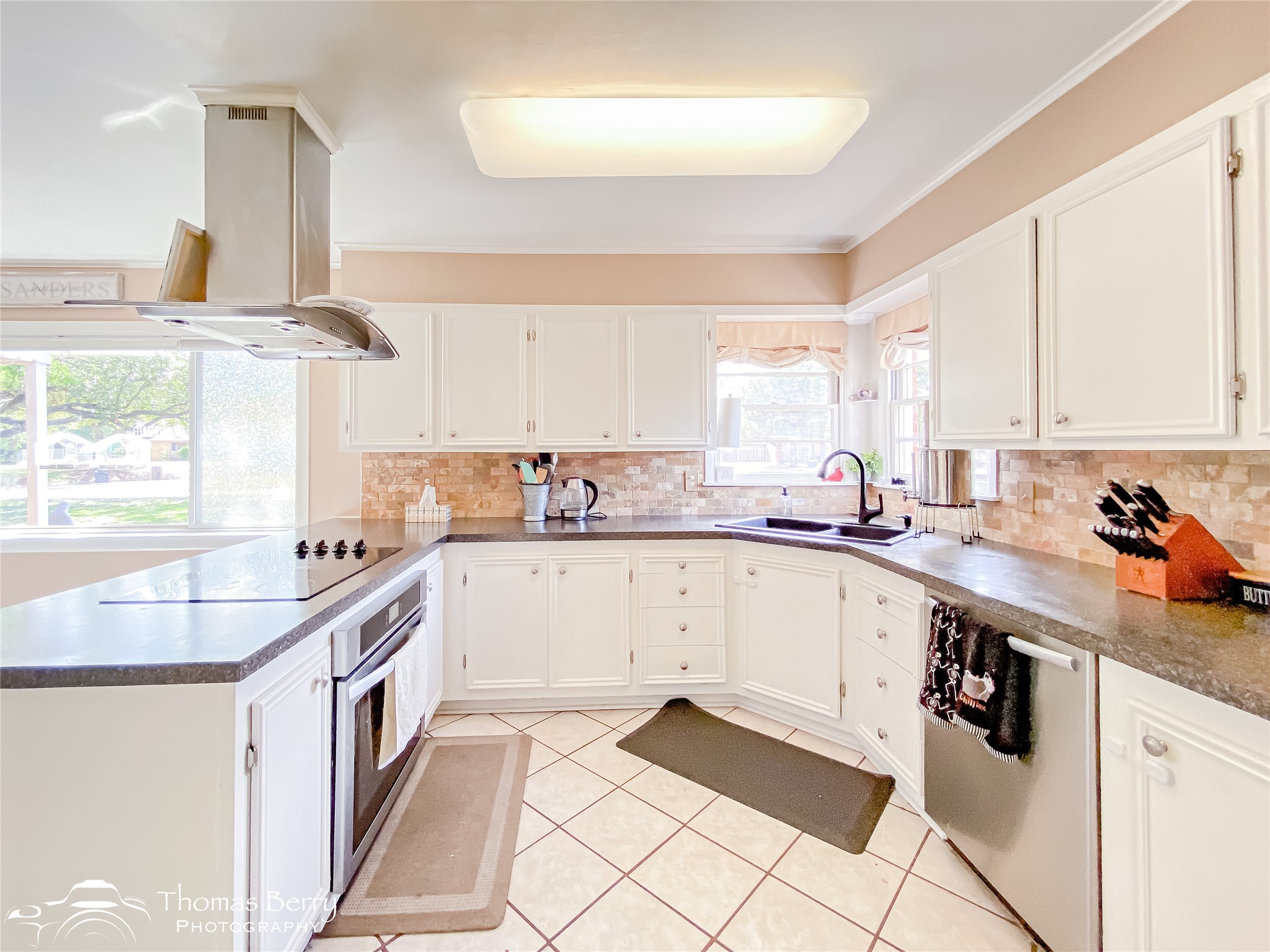 102 Green Meadows Circle