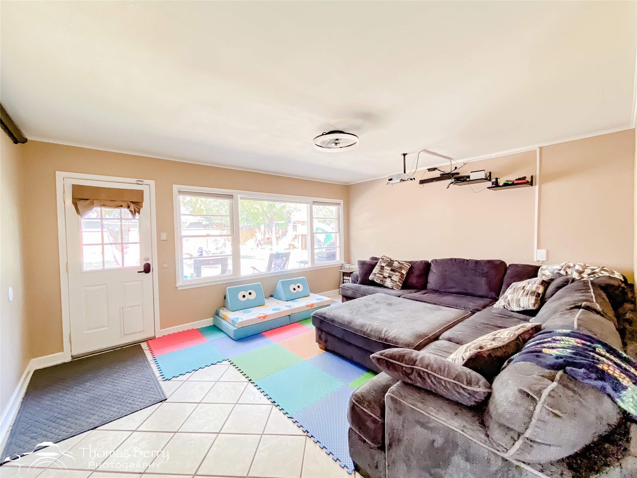 102 Green Meadows Circle