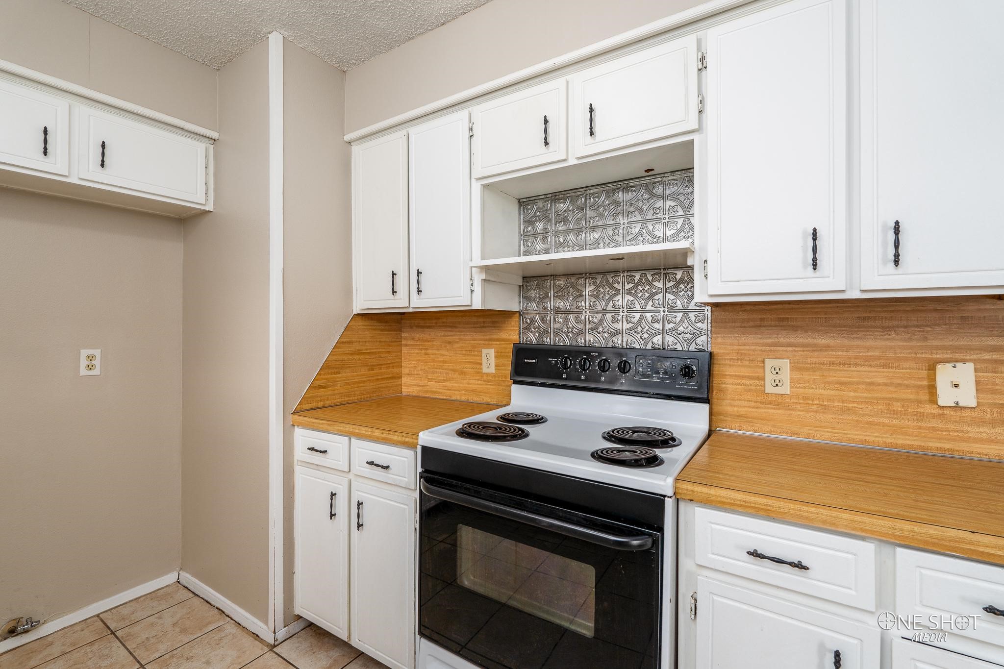 3809 Mark Court