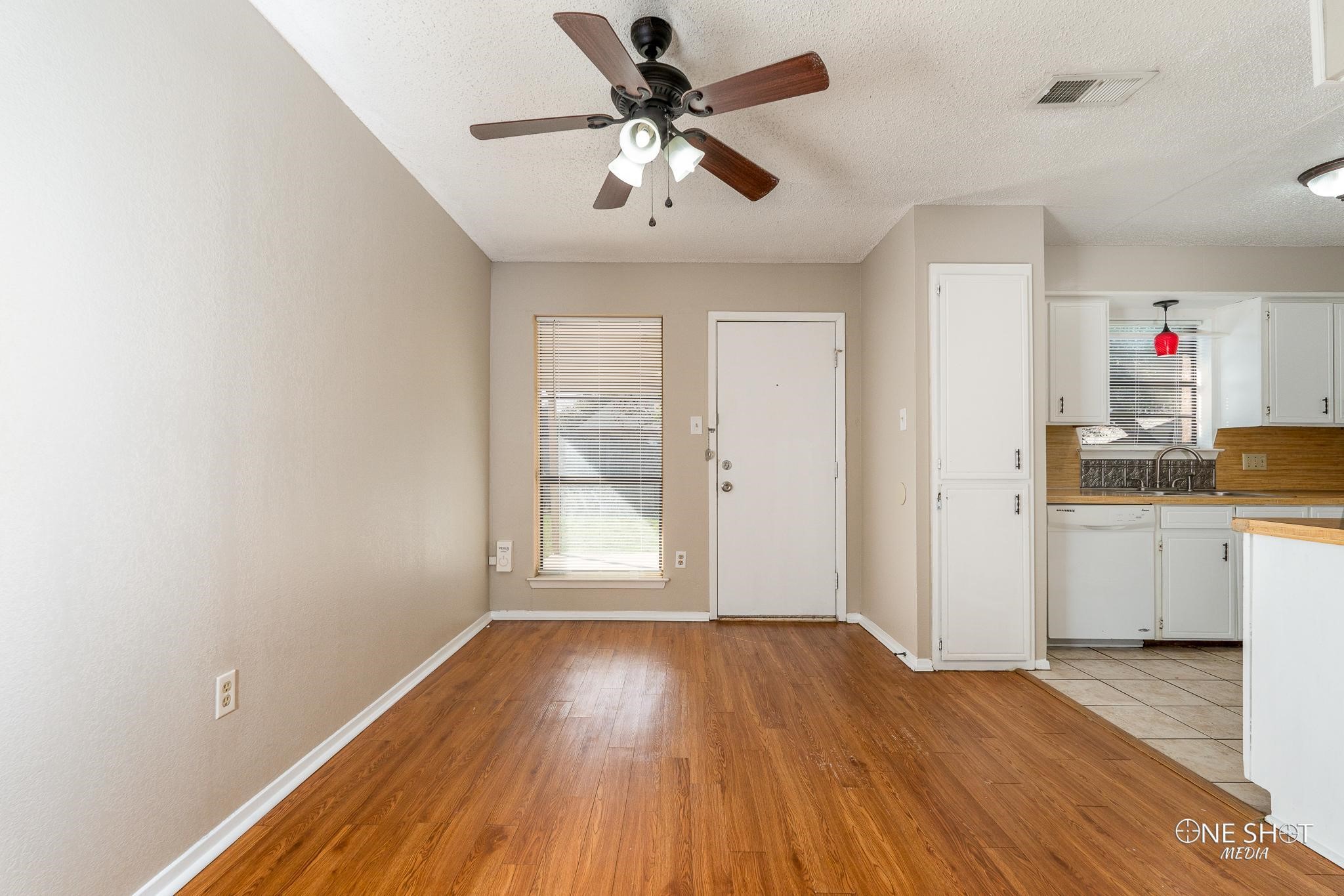 3809 Mark Court