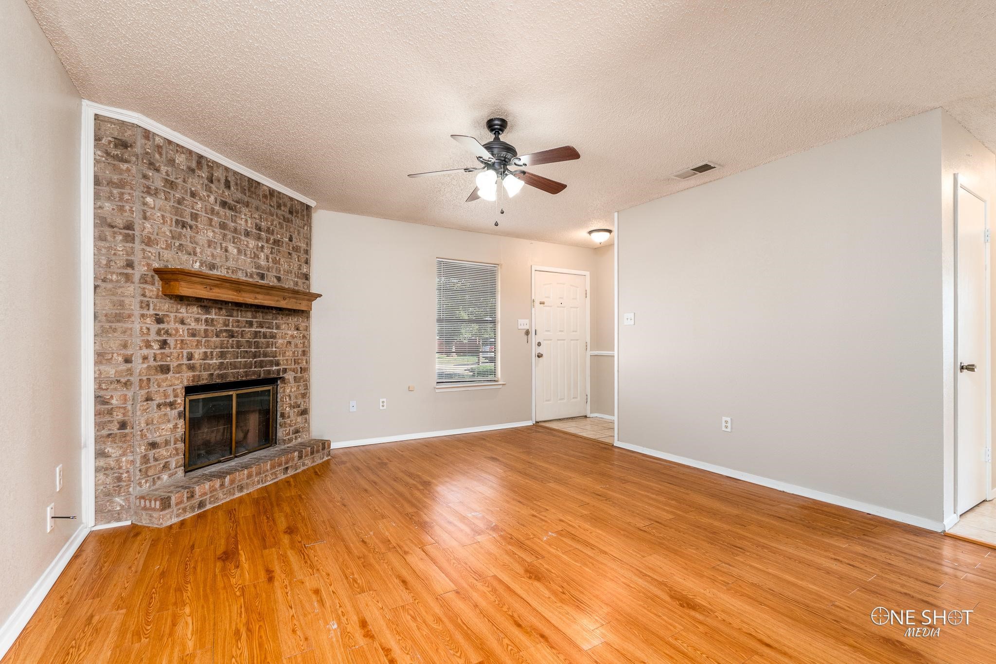 3809 Mark Court