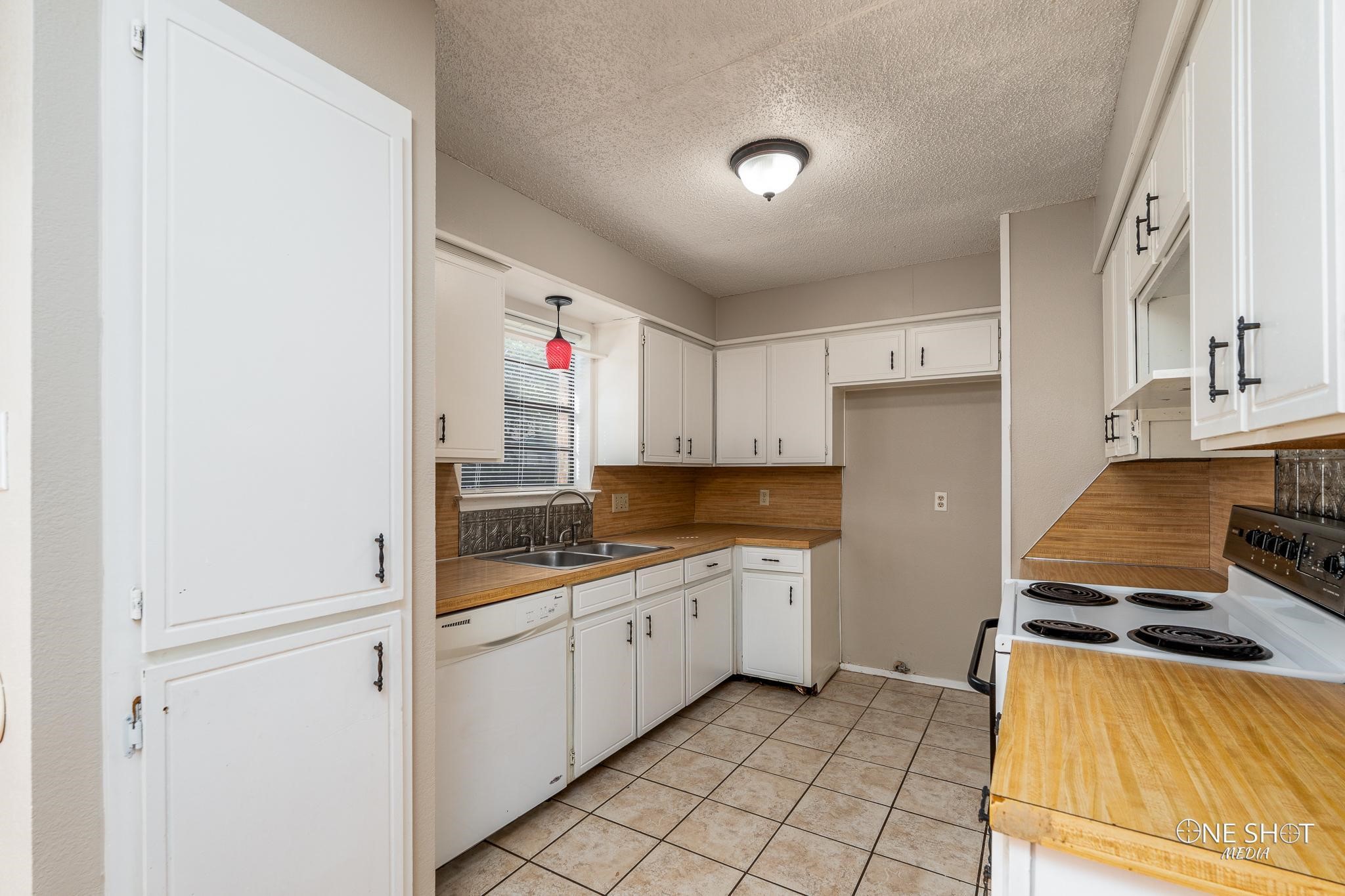 3809 Mark Court