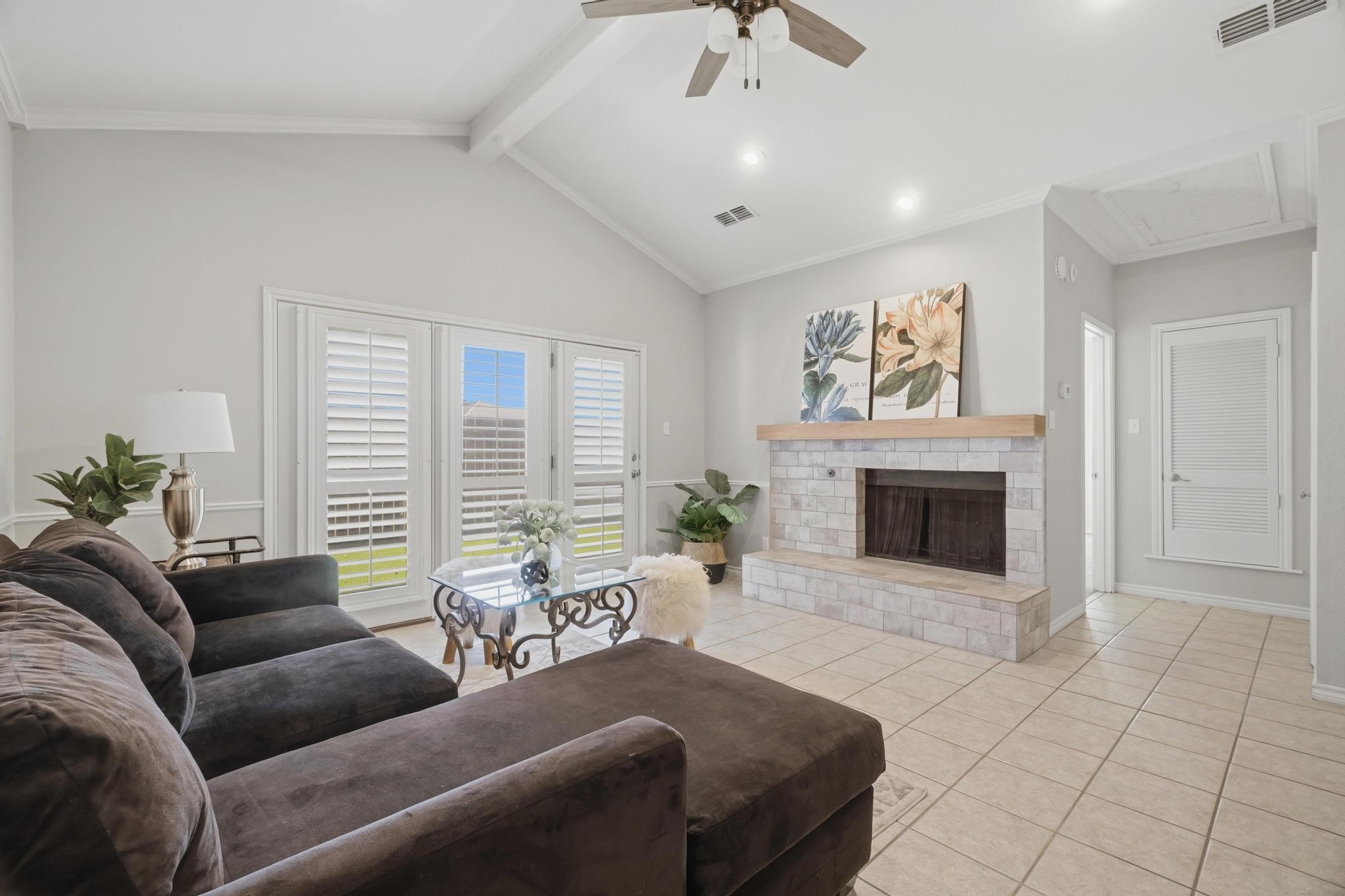 9 Tamarisk Circle