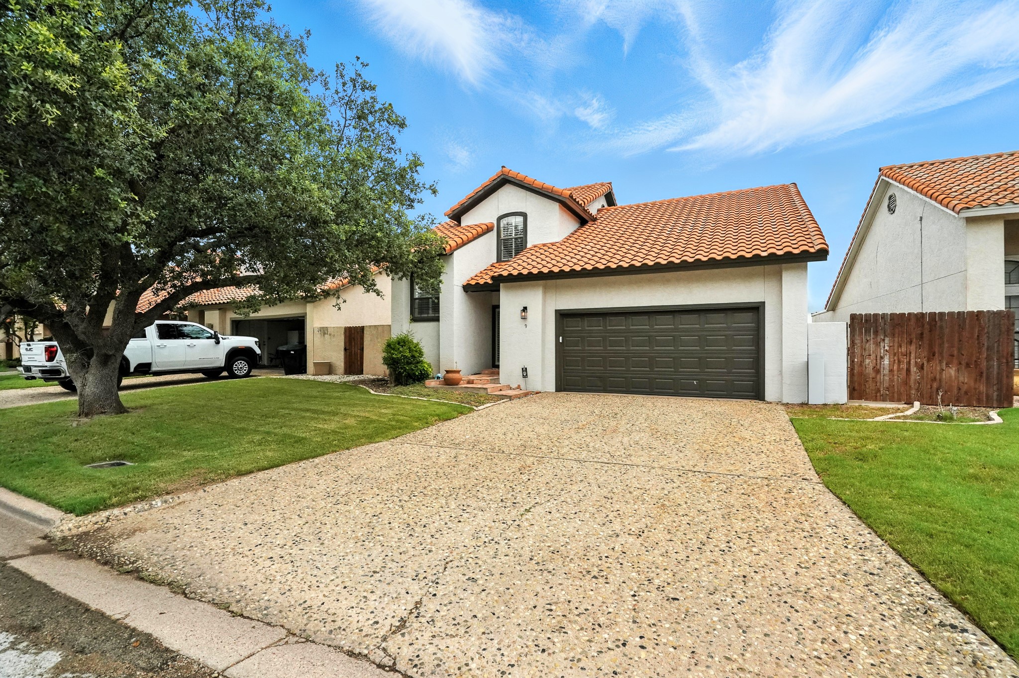 9 Tamarisk Circle