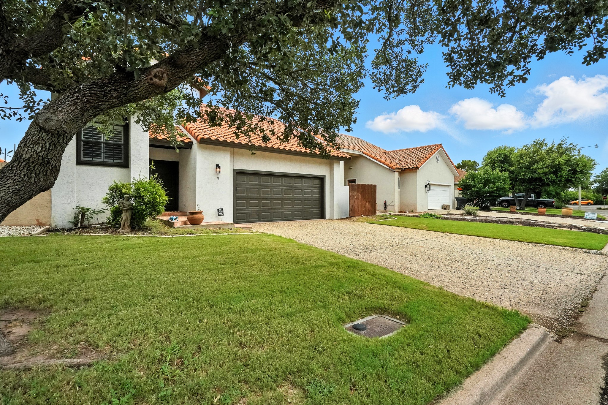 9 Tamarisk Circle