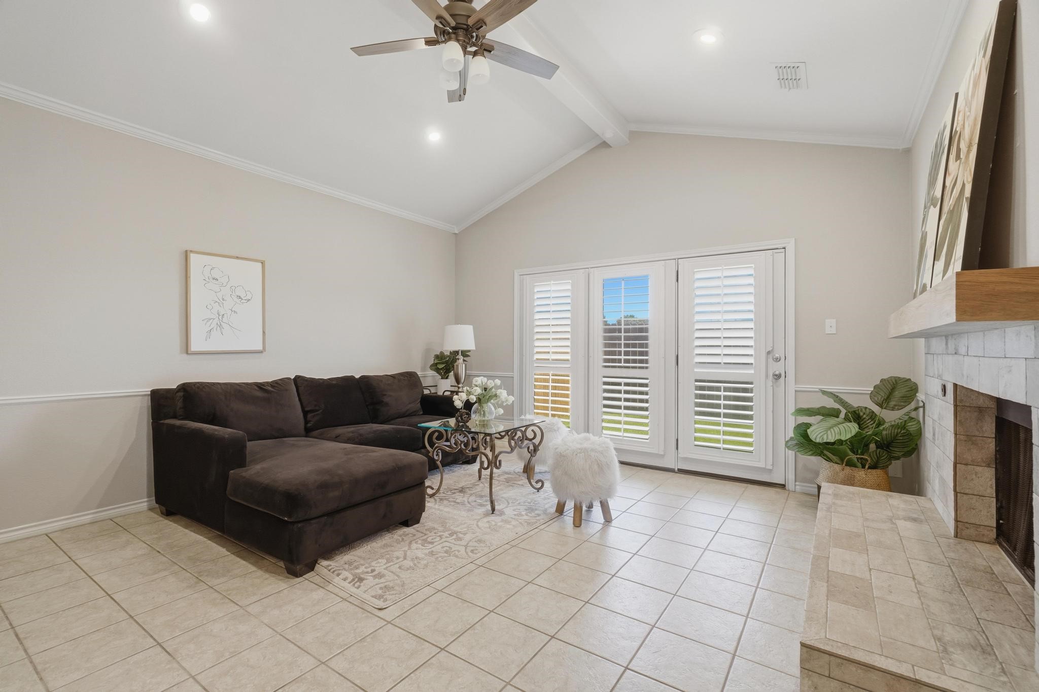 9 Tamarisk Circle