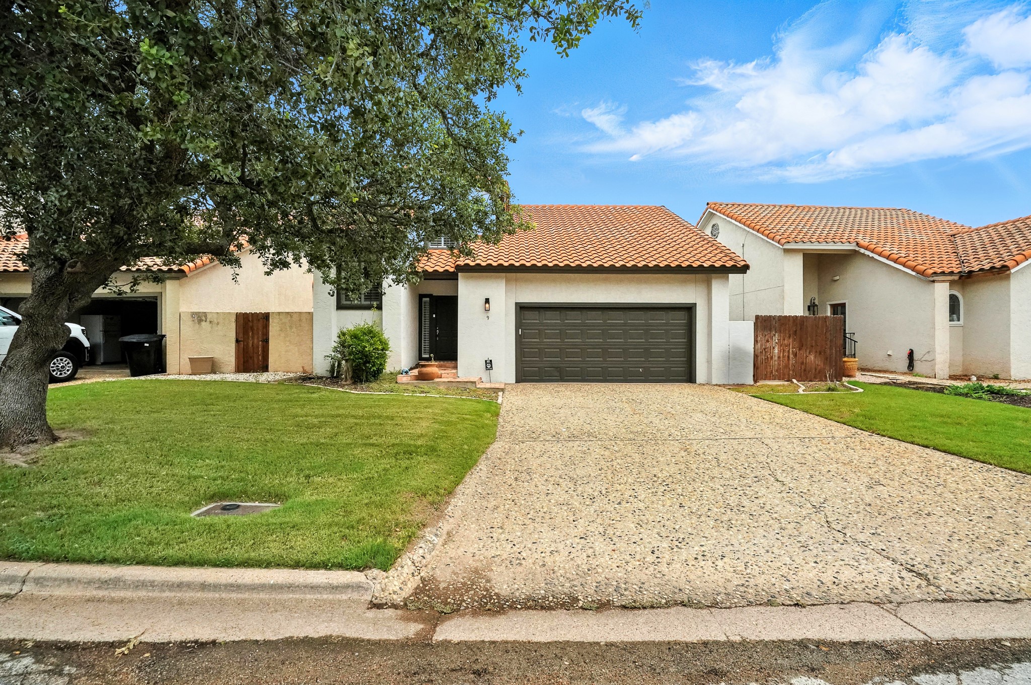 9 Tamarisk Circle