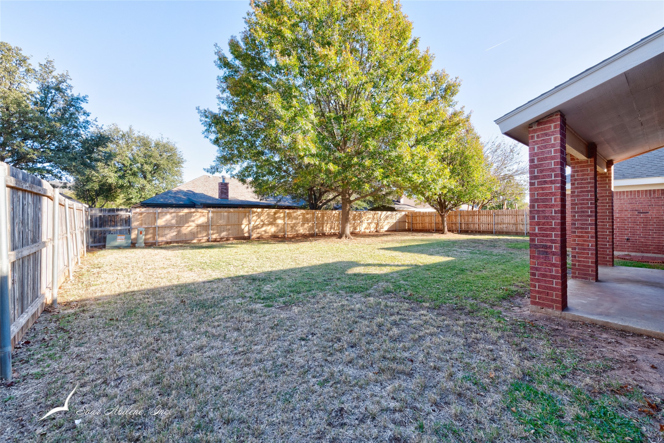6509 Twin Oaks Drive