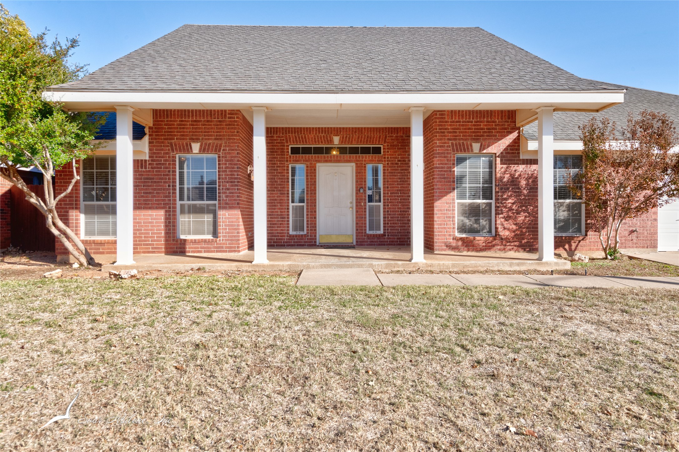 6509 Twin Oaks Drive