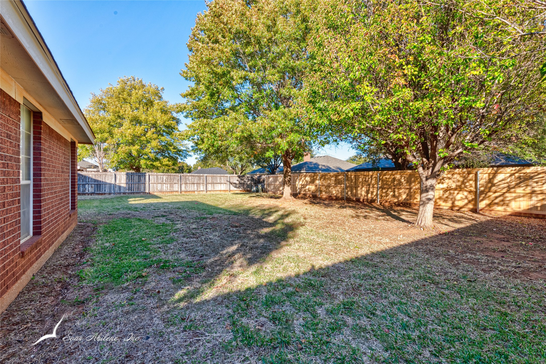 6509 Twin Oaks Drive