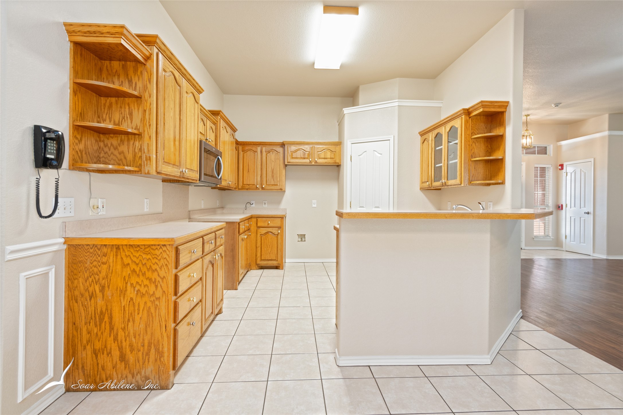 6509 Twin Oaks Drive