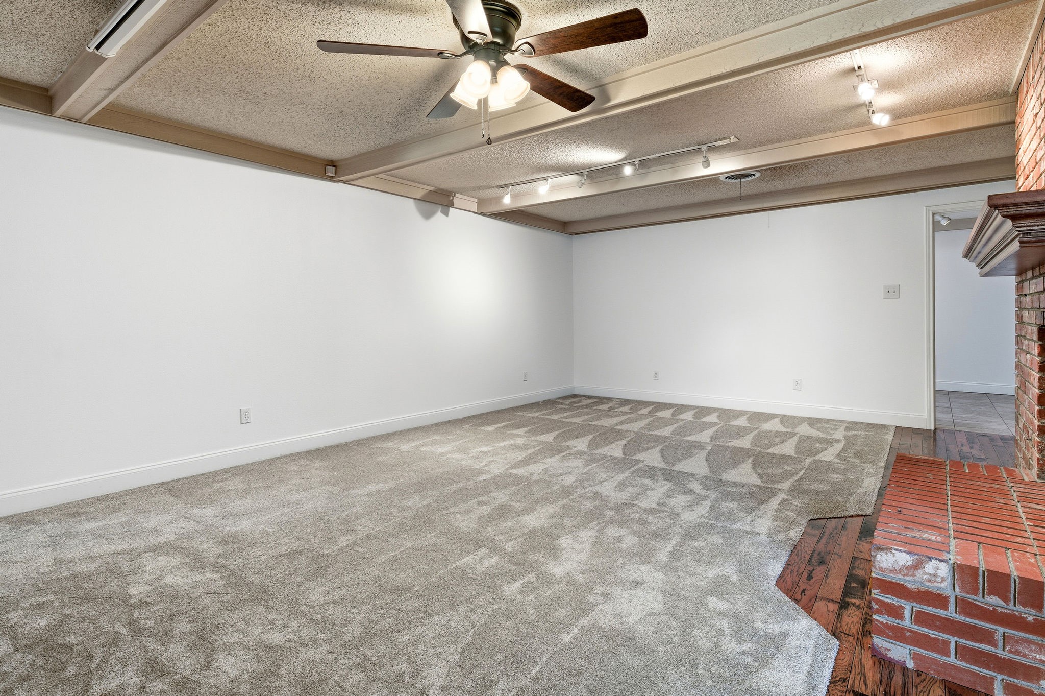3466 Santa Monica
