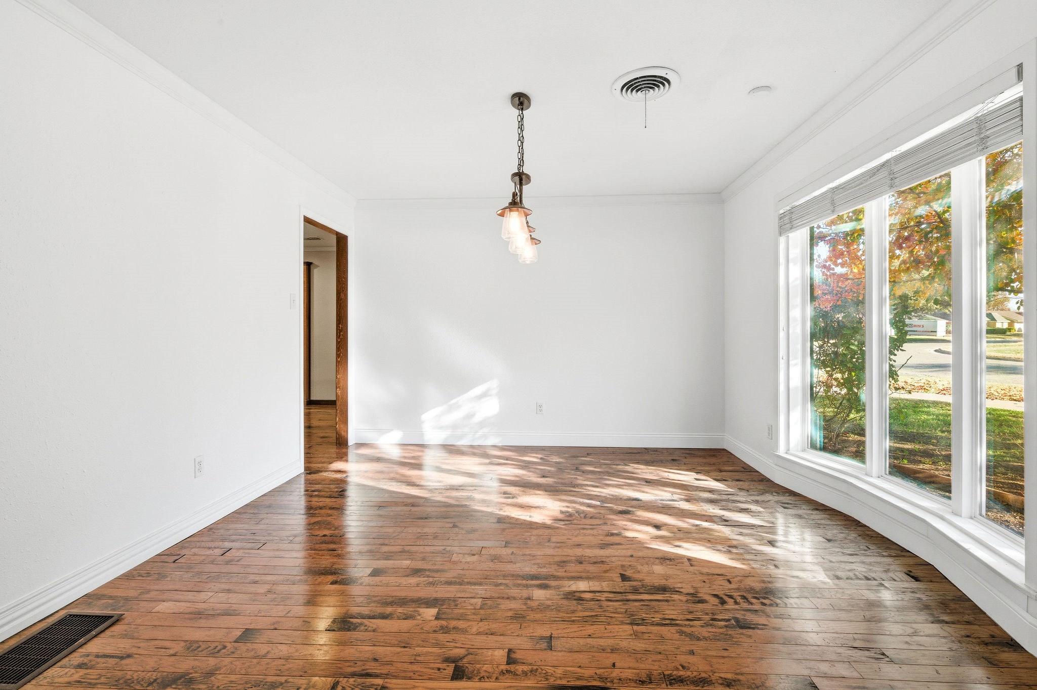 3466 Santa Monica
