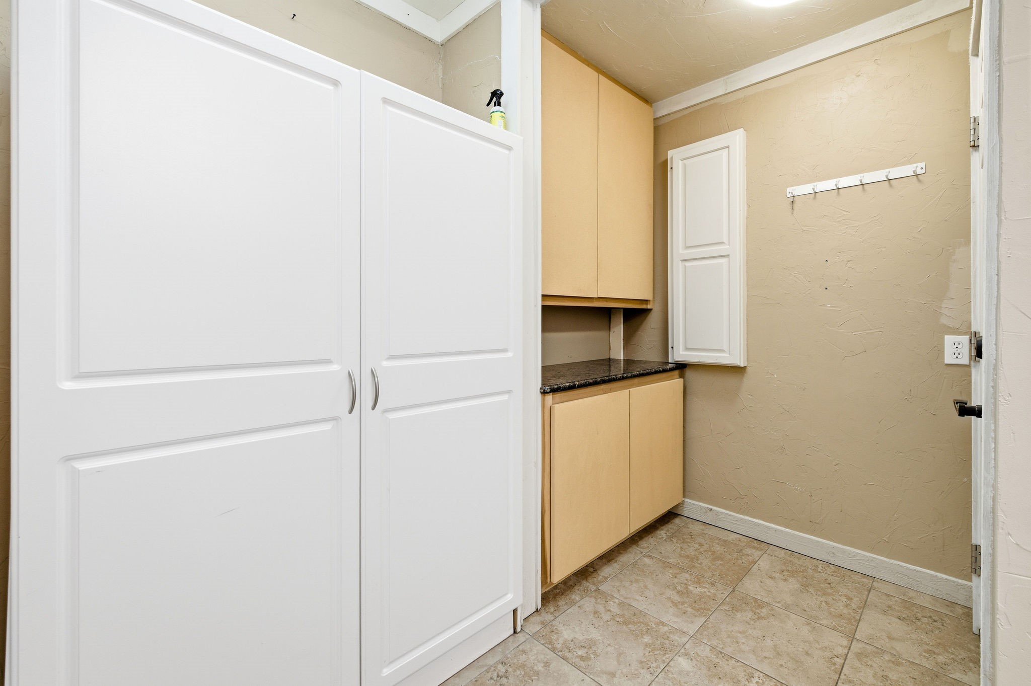 3466 Santa Monica