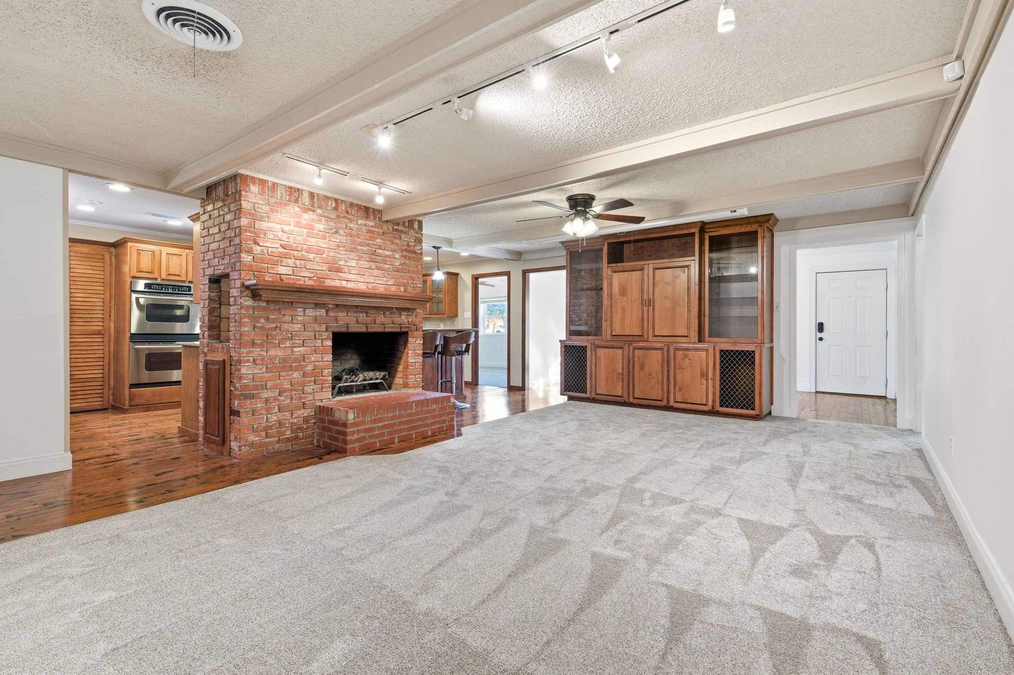 3466 Santa Monica