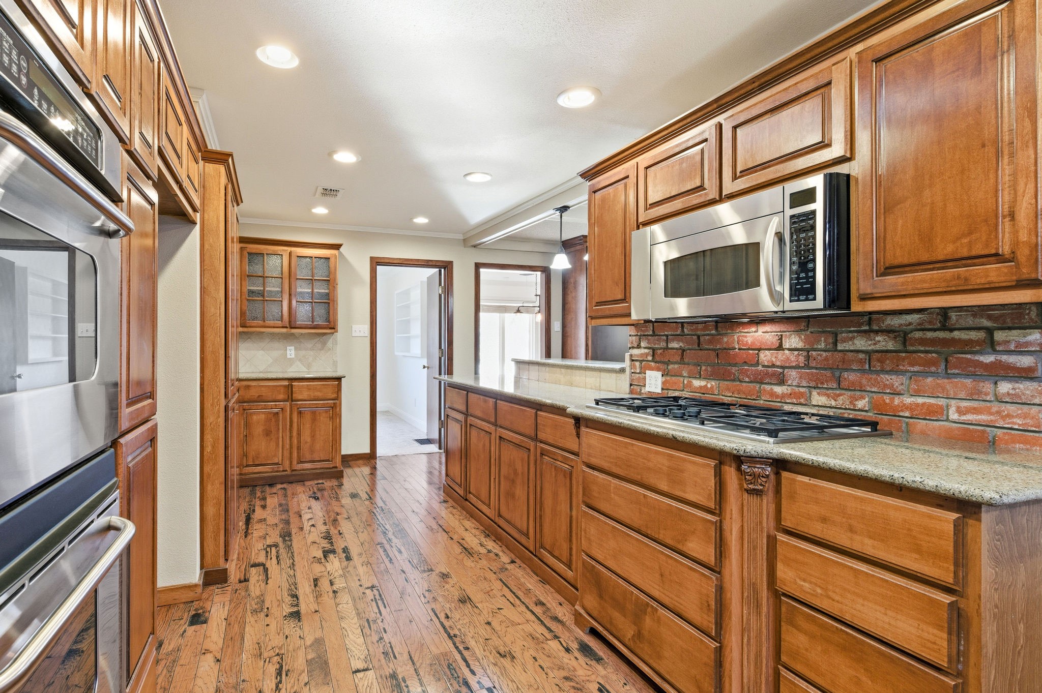 3466 Santa Monica
