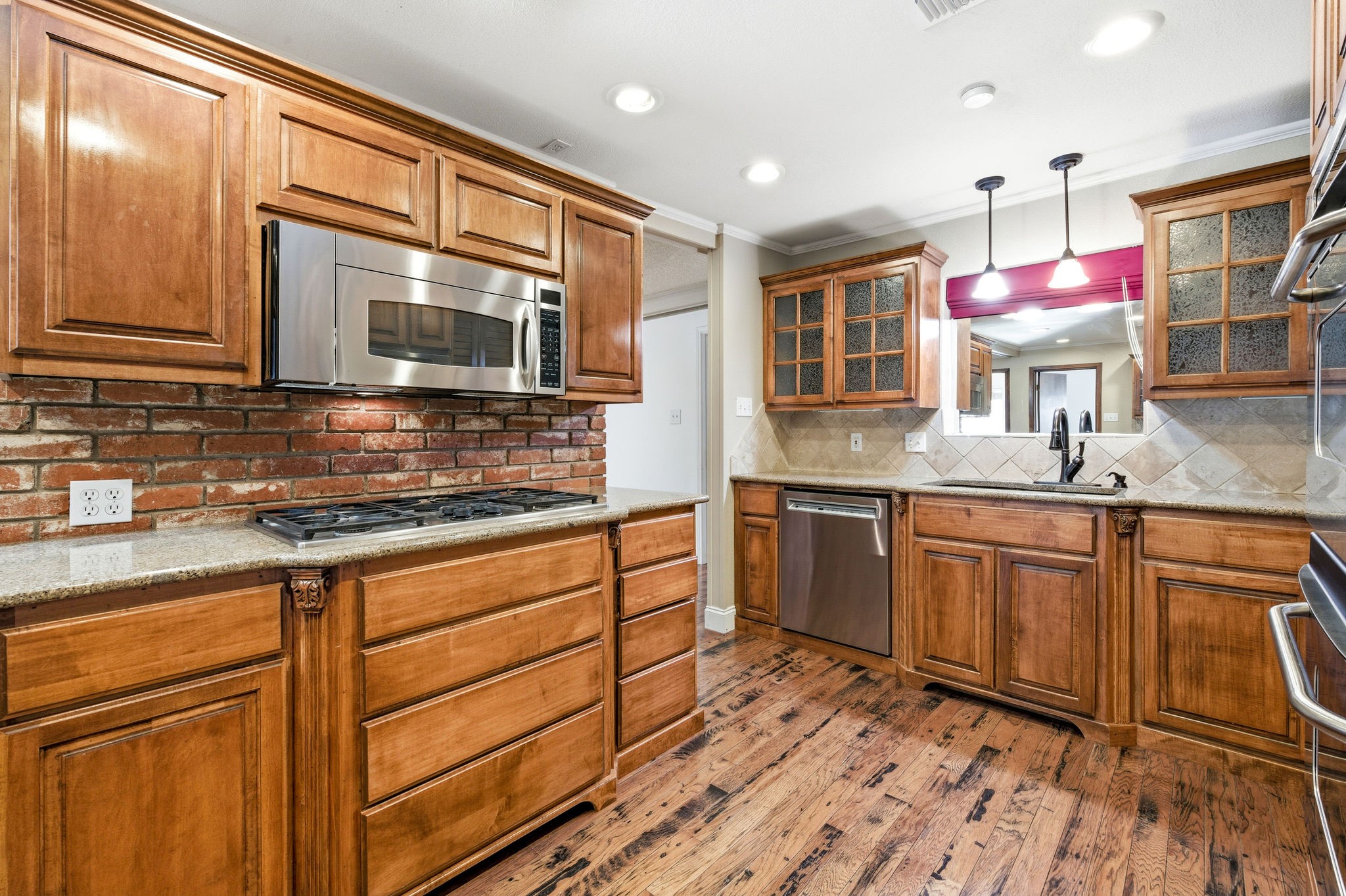 3466 Santa Monica
