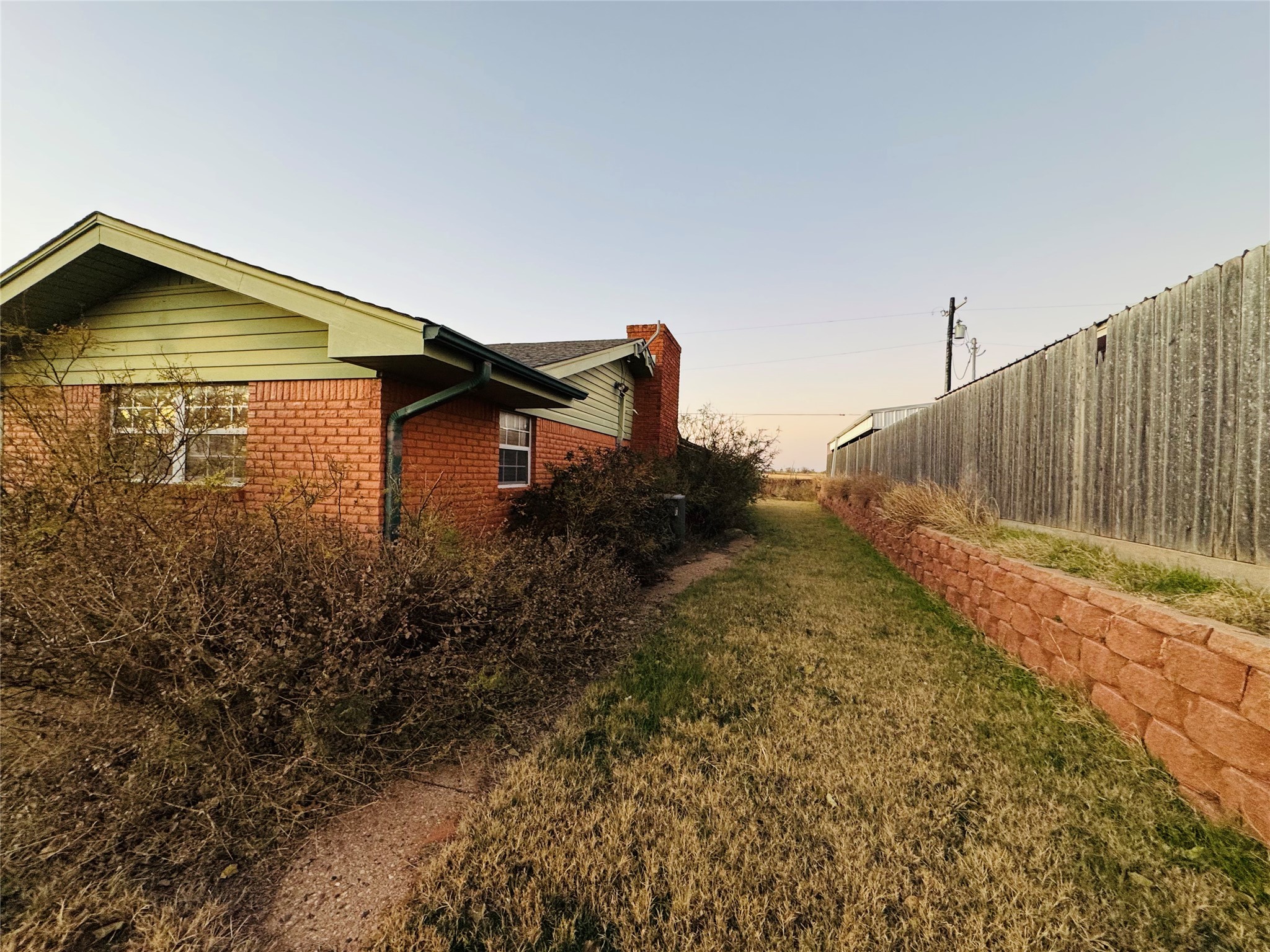 1111 E Sammy Baugh Avenue