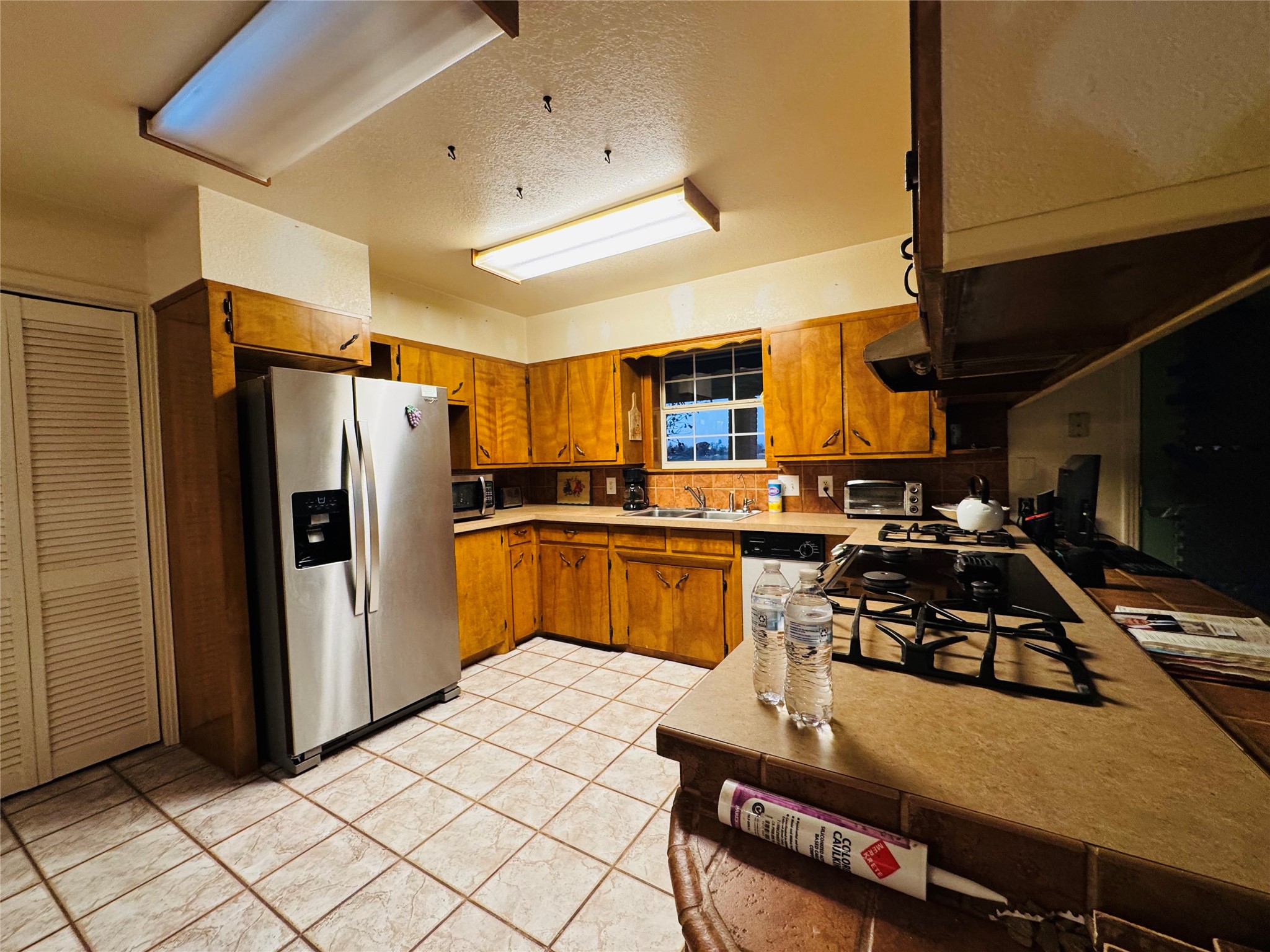1111 E Sammy Baugh Avenue