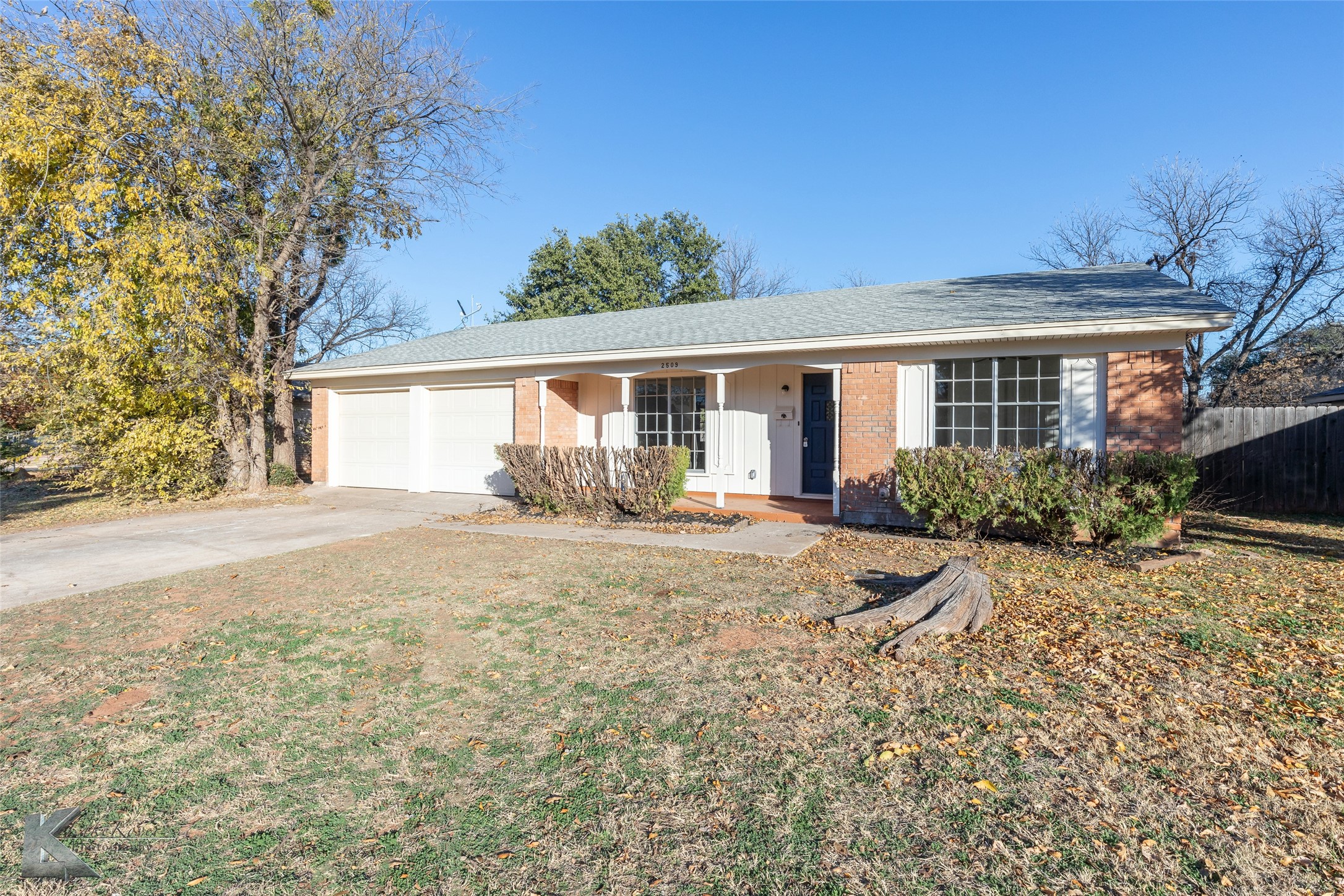 2509 Woodridge Drive