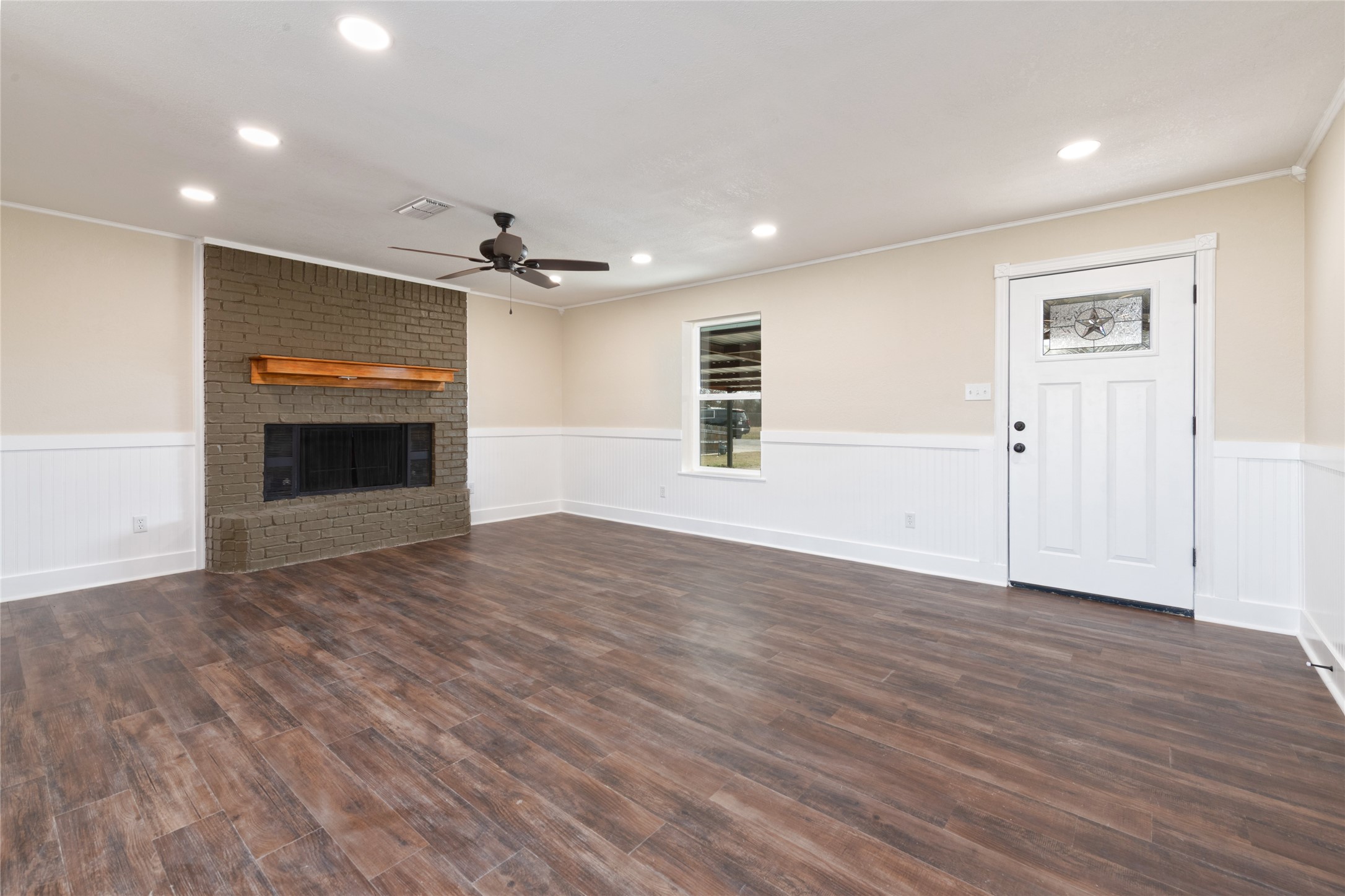 214 Sandy Lane